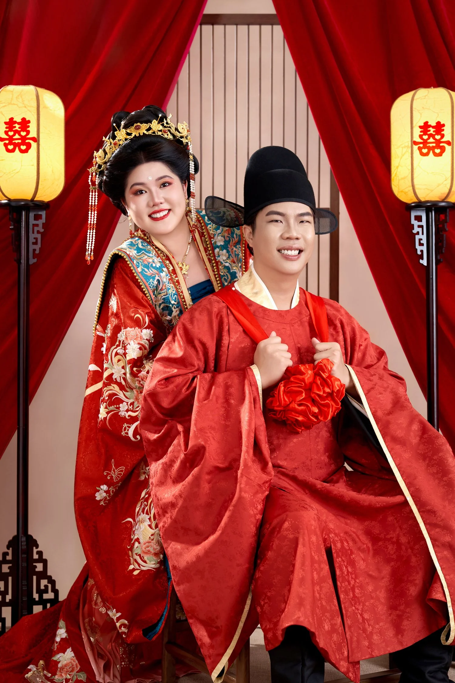 chinese-traditional-wedding-couple-portrait.jpg