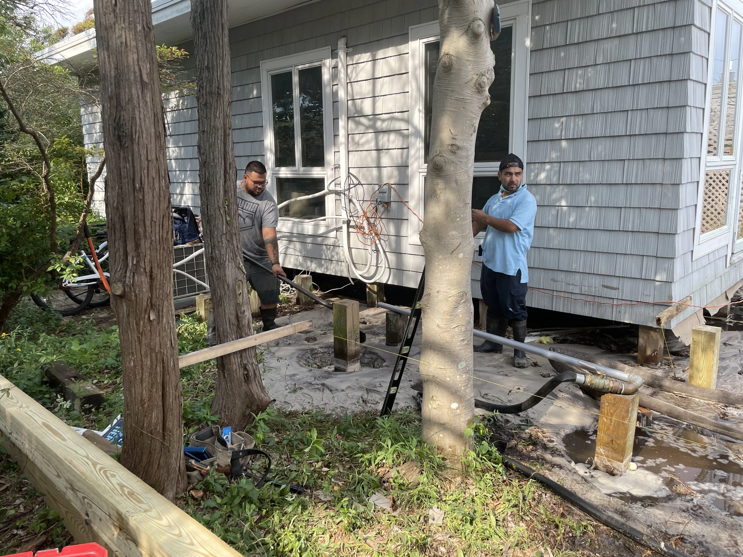 2021_HouseLifting_IMG_0595.jpeg