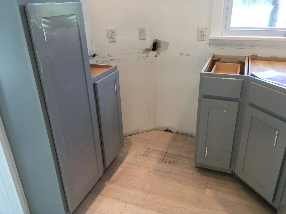 Rochel-kitchen-01d-construction.jpg