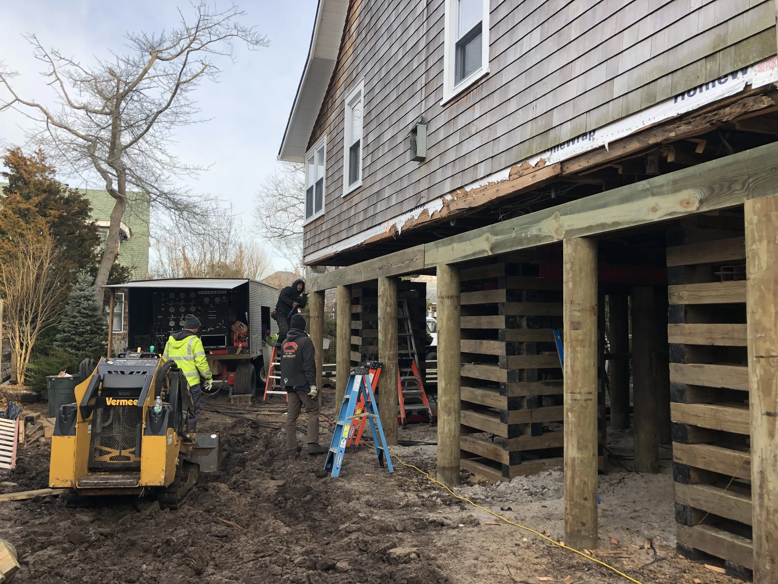 2020_HouseLifiting_IMG_6019.jpeg