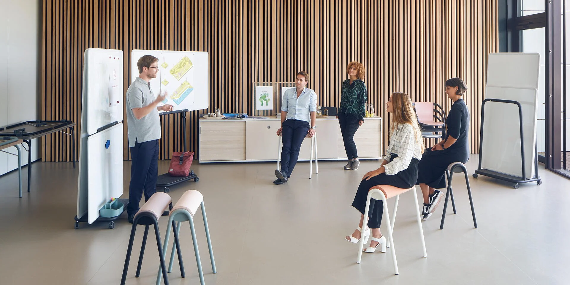 agile working rack — ISA Interiors