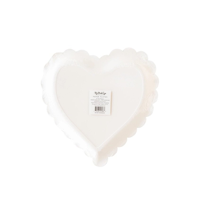 Black and White Heart Shaped Valentines Plates (Set of 8)  Moment and Co  Tablescapes — Moment & Company Tablescapes