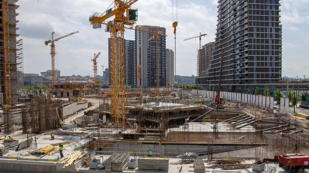 How Long Does It Take to Build a Commercial Building?