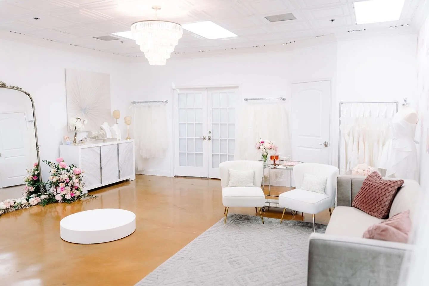 Your bridal appointment is PRIVATE💗 No other brides just you &amp; your guest!!
.
#pinkpetalbridal #wedding2027 #isaidyestothedress