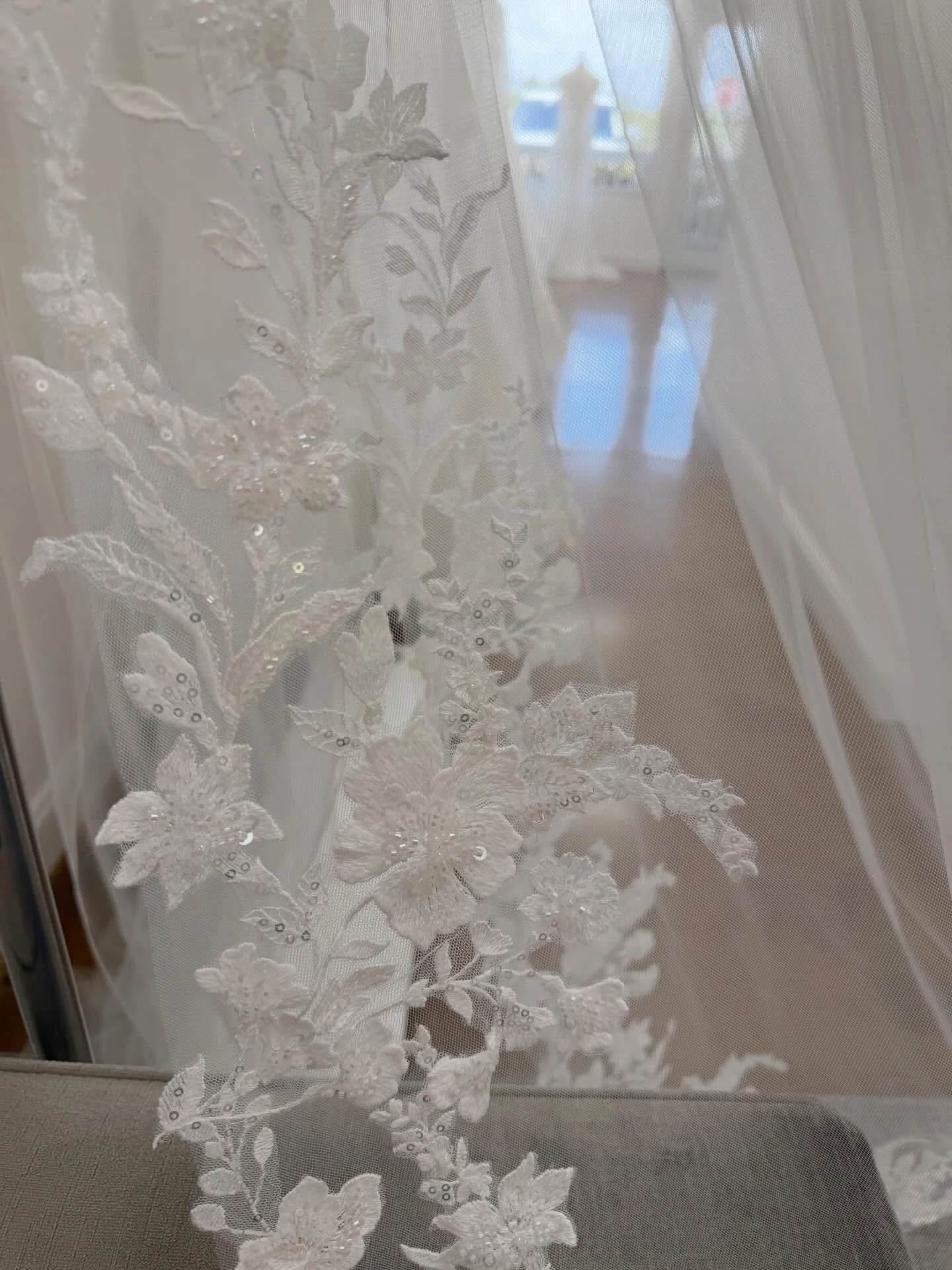 Veil views! We carry a beautiful selection from short finger tip to cathedral. Book today to find your dream veil💗