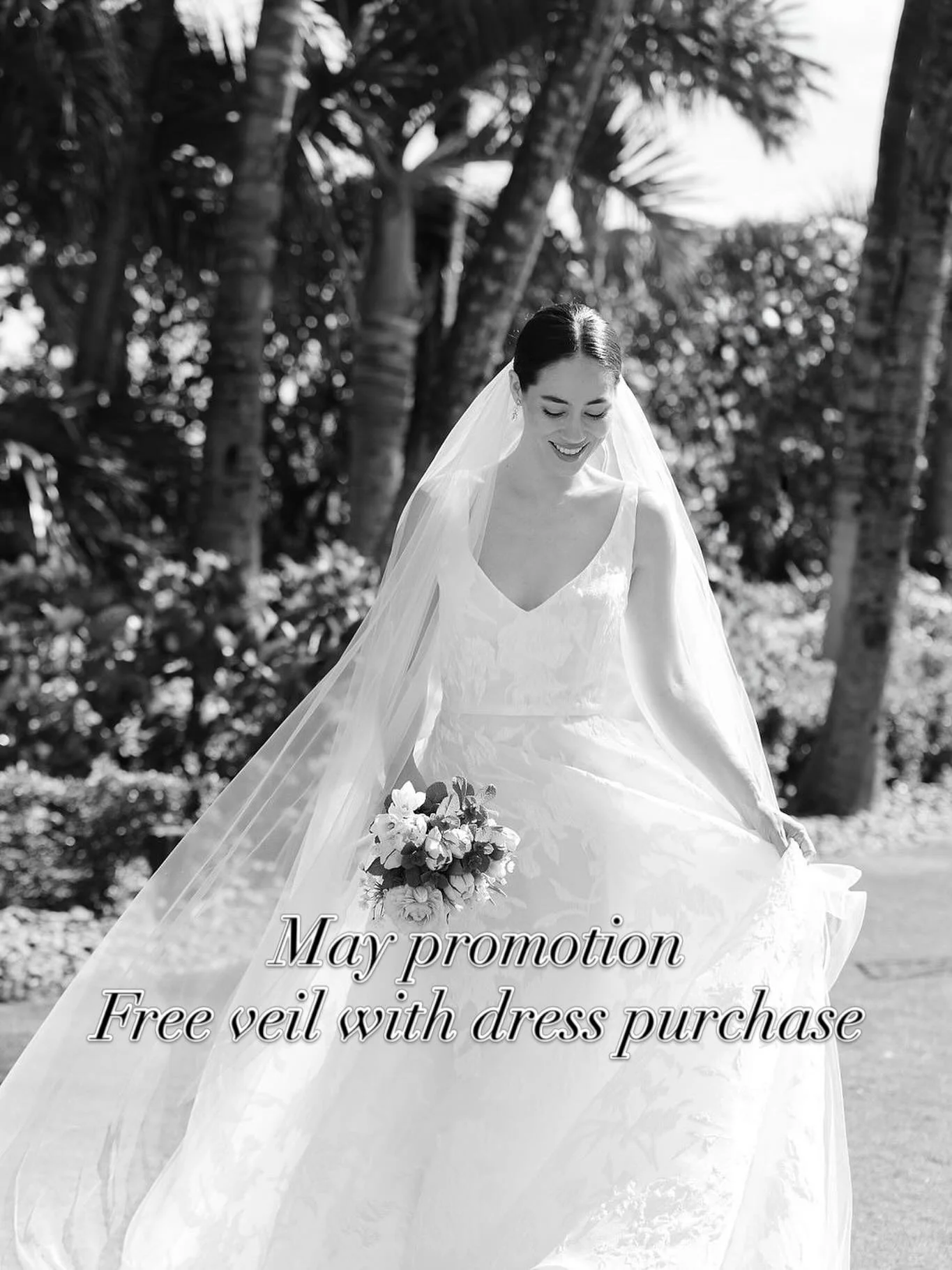 If you say &ldquo;yes&rdquo; to your dress in May I will be gifting you a veil of your choice up to $600
Book quickly because we are filling up quickly.