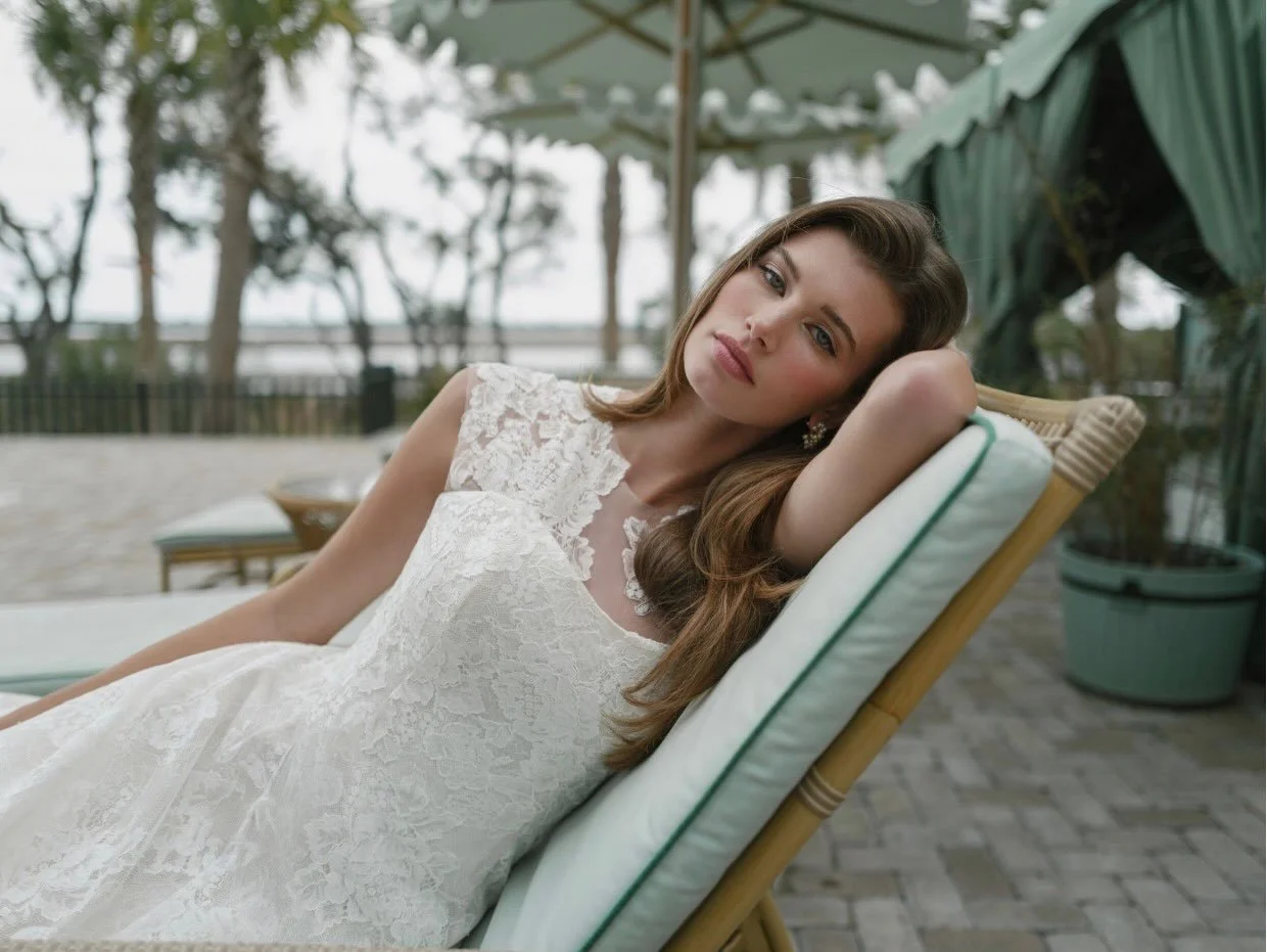 All the pretty lace details @annebarge
