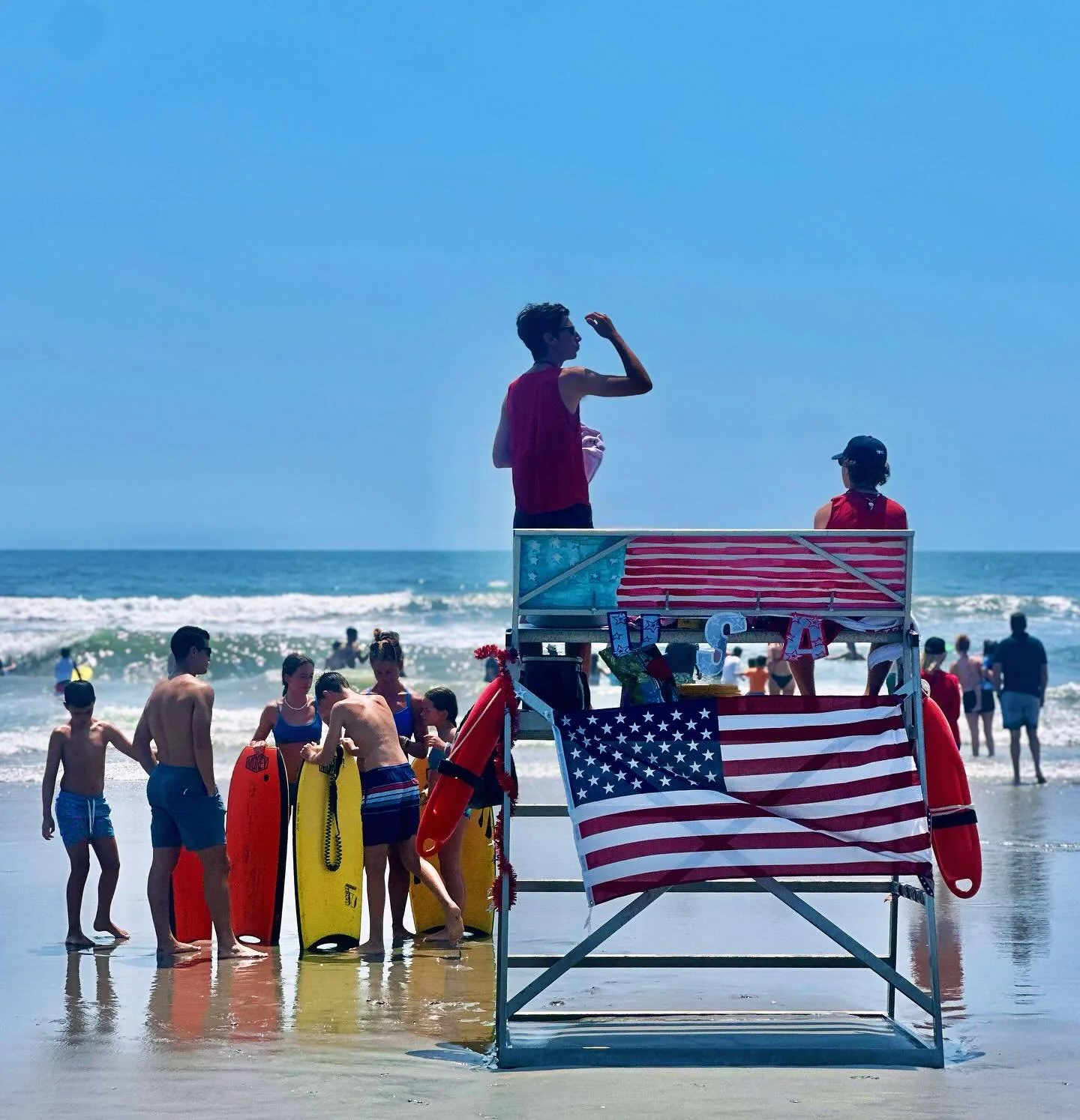 Happy birthday 🇺🇸 USA! &ldquo;We will stand by the true, we will live, we will die for the red, white, and blue.&rdquo; #stoneharborlifeguards #protectandserve #godblessamerica #4thofjuly #independenceday #beachlife