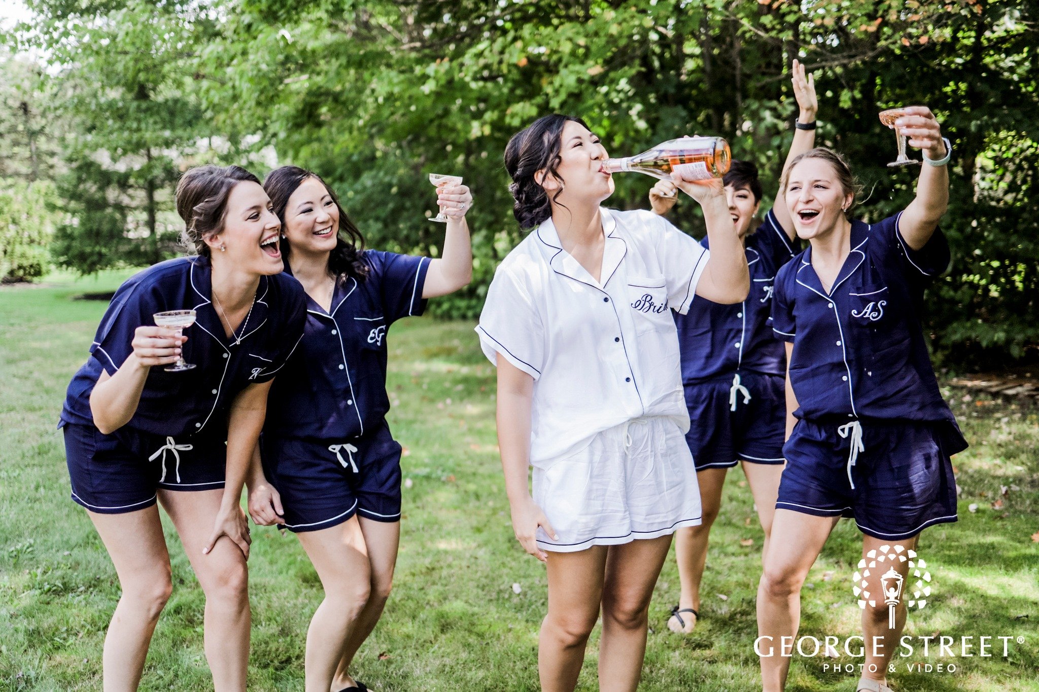 Champagne in hand, expectations out the window. That&rsquo;s how good planning actually looks🥂 #clevelandweddingplanner