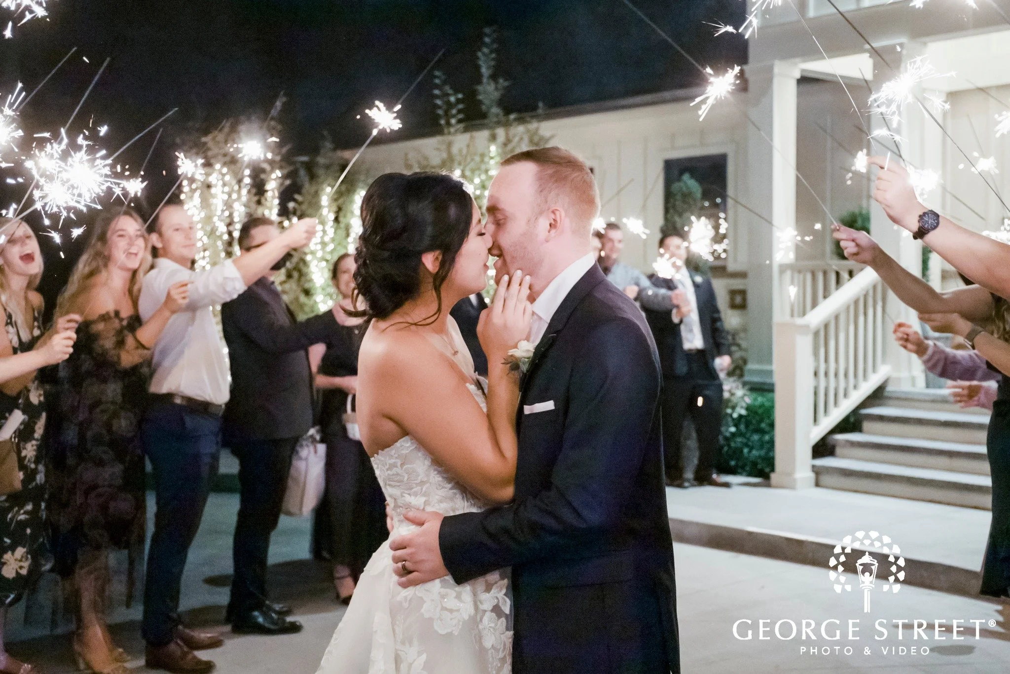 Dinner service isn&rsquo;t background noise &mdash; it&rsquo;s the rhythm of the night. Plated feels polished, family-style feels intimate, stations keep the party going. Which do you think is the best option and why? #ClevelandWeddingPlanner