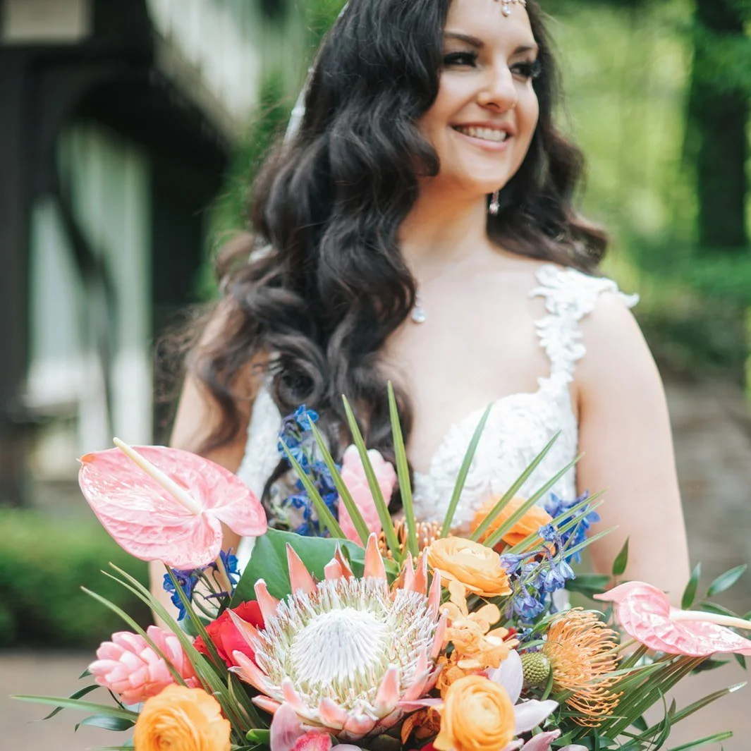 Templates and algorithms have their place 💯 but your values and goals shift our suggestions and advice. #clevelandweddingplanner #aep #ohioweddings