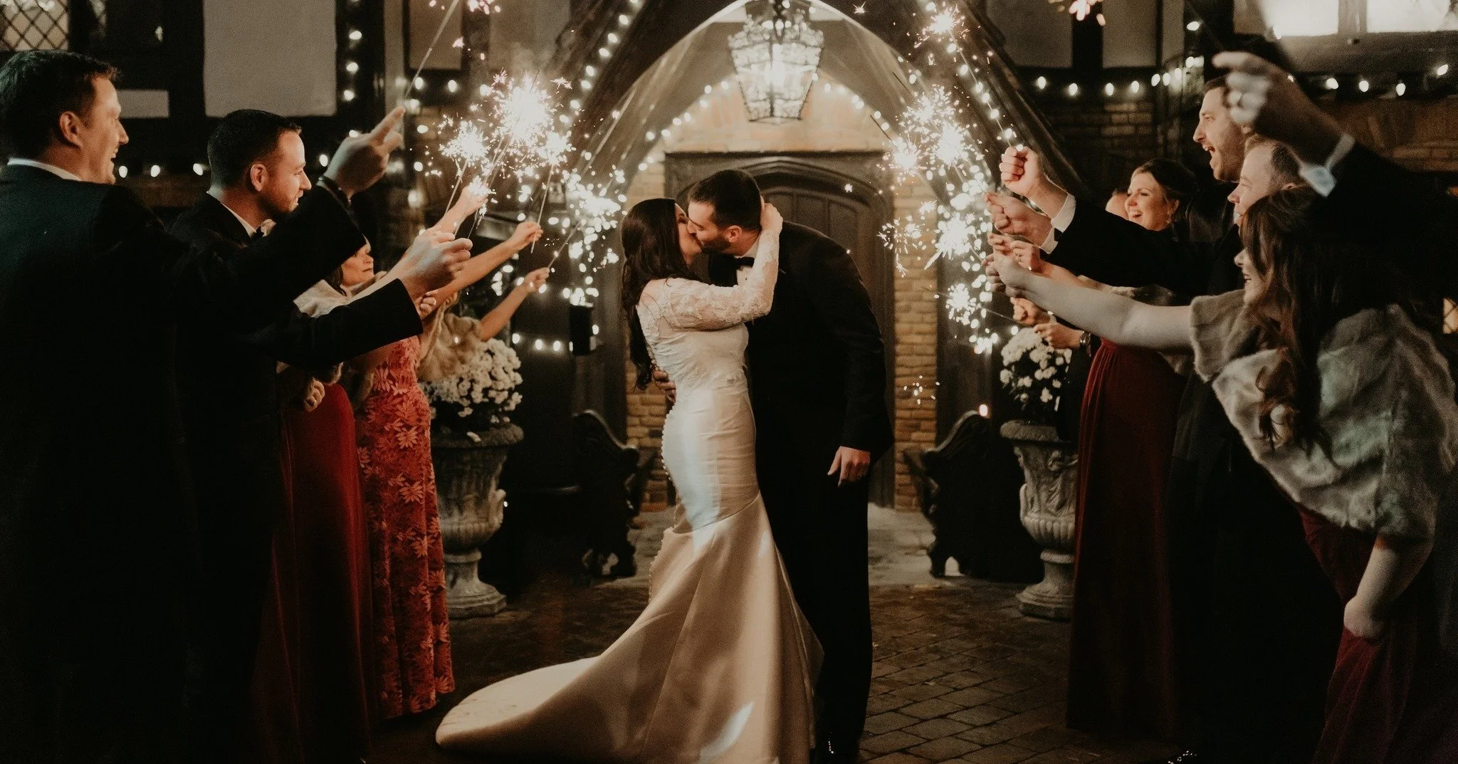 That end of night photo idea is great &mdash; but if it&rsquo;s pitch black at 5pm and you&rsquo;re just starting cocktail hour, we&rsquo;re not forcing it. We adjust the plan so you still get the shot and the timeline stays on track. #clevelandweddi