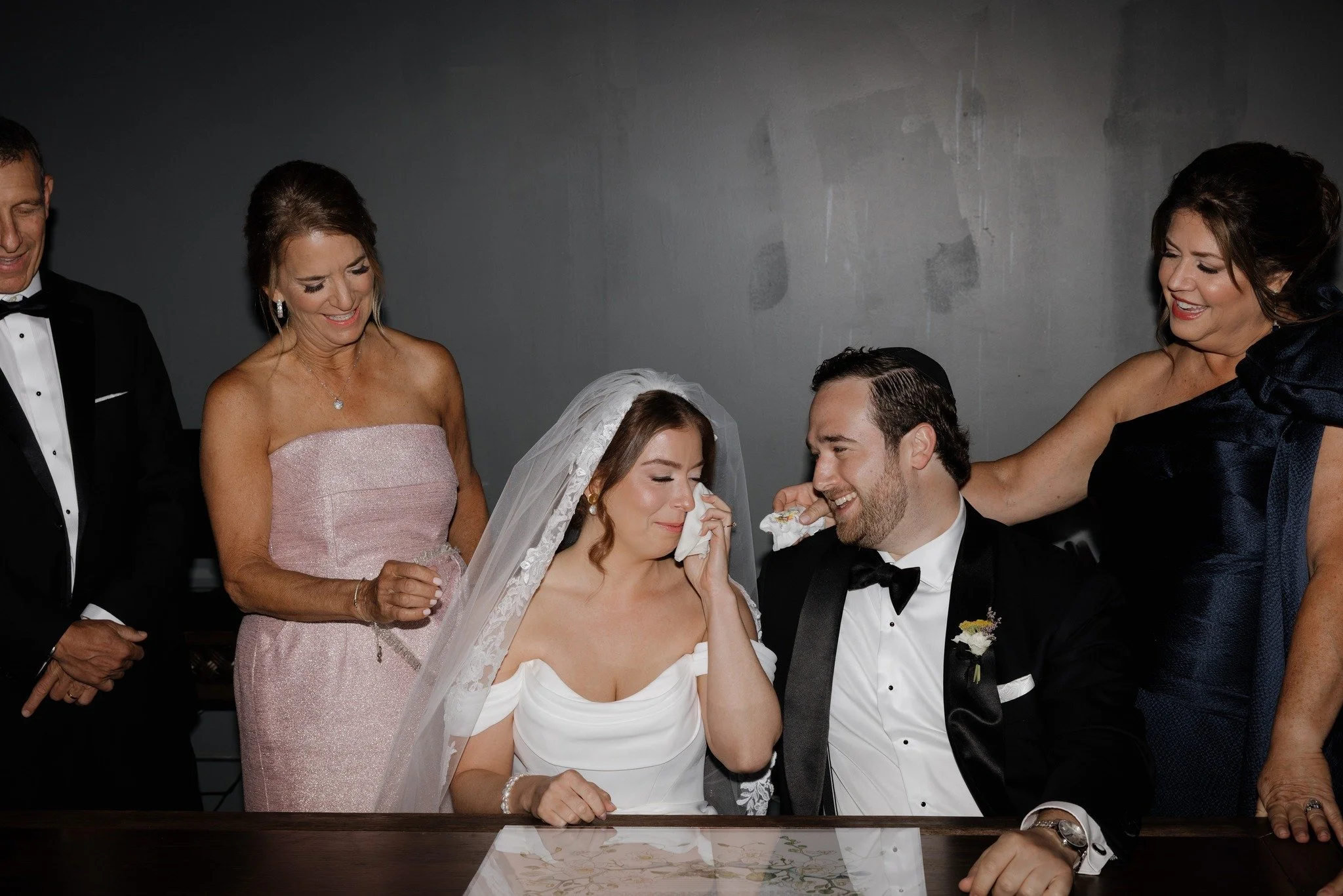 ➡Ask vendors if there&rsquo;s a discount for paying in full or booking off-peak dates. It&rsquo;s more common than people think. #clevelandweddingplanner #2027weddingplanning