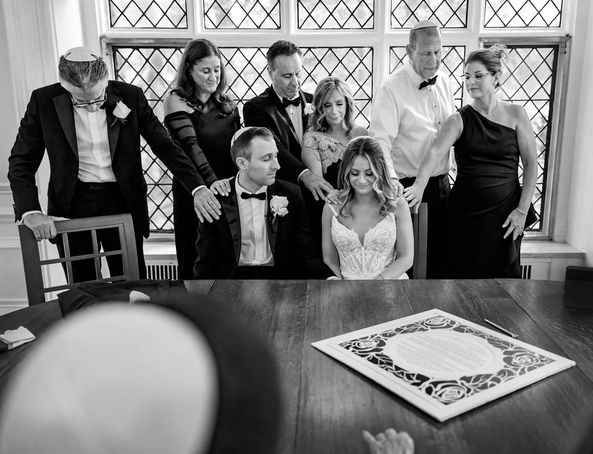 If you have guests traveling in, consider a welcome meal or something simple the night before. It gives people a chance to connect without the pressure of the wedding timeline. #weddingplanning #weddingplanningtips