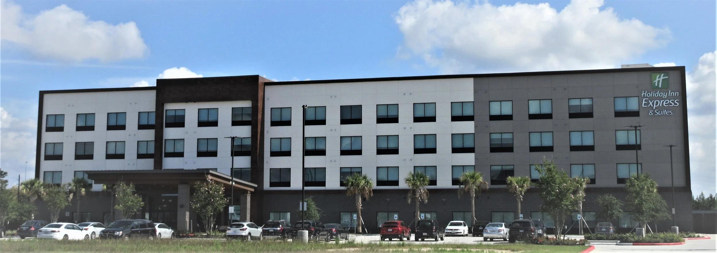 Holiday Inn Express.jpg