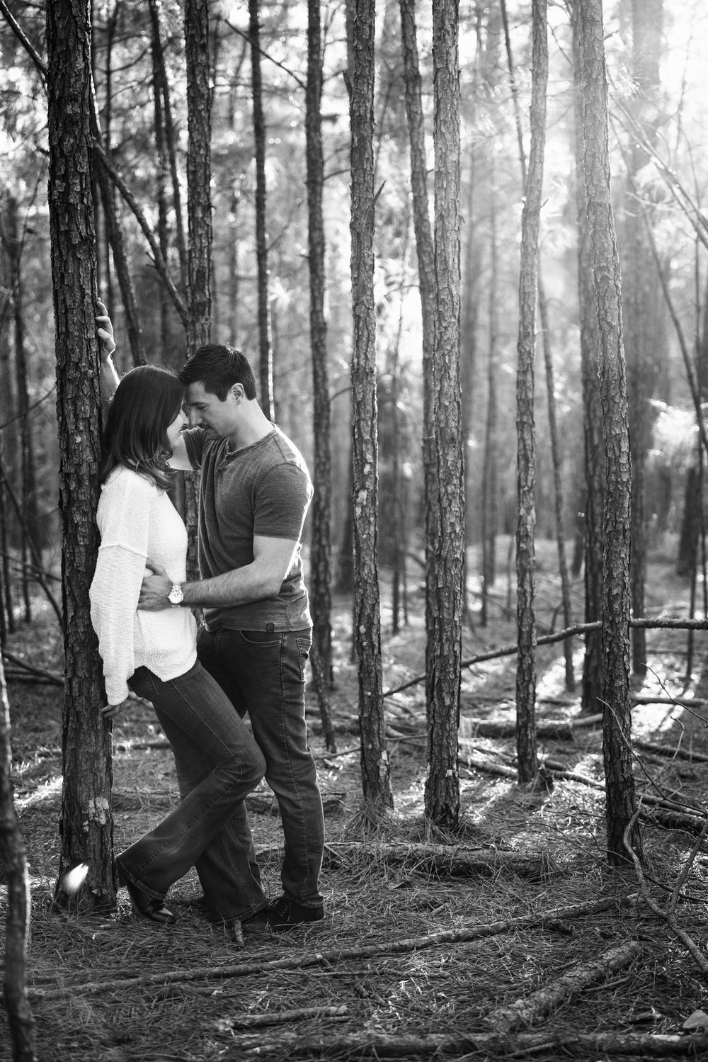 engagment-photo-black-and-white-forrest-6.jpg
