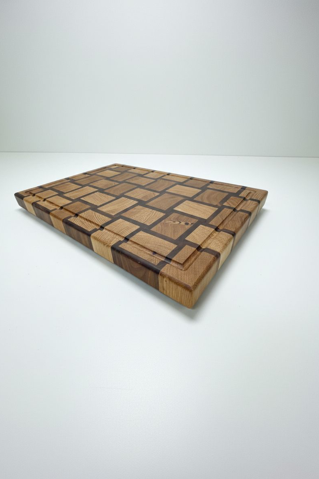 Walnut and Oak Basket Weave End Grain Cutting Board
