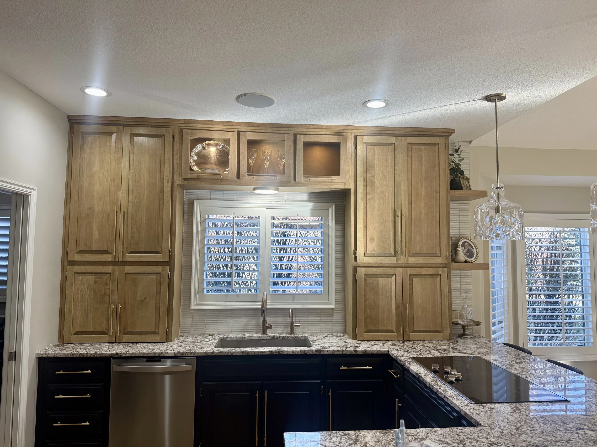 Custom kitchen countertop wall cabinets