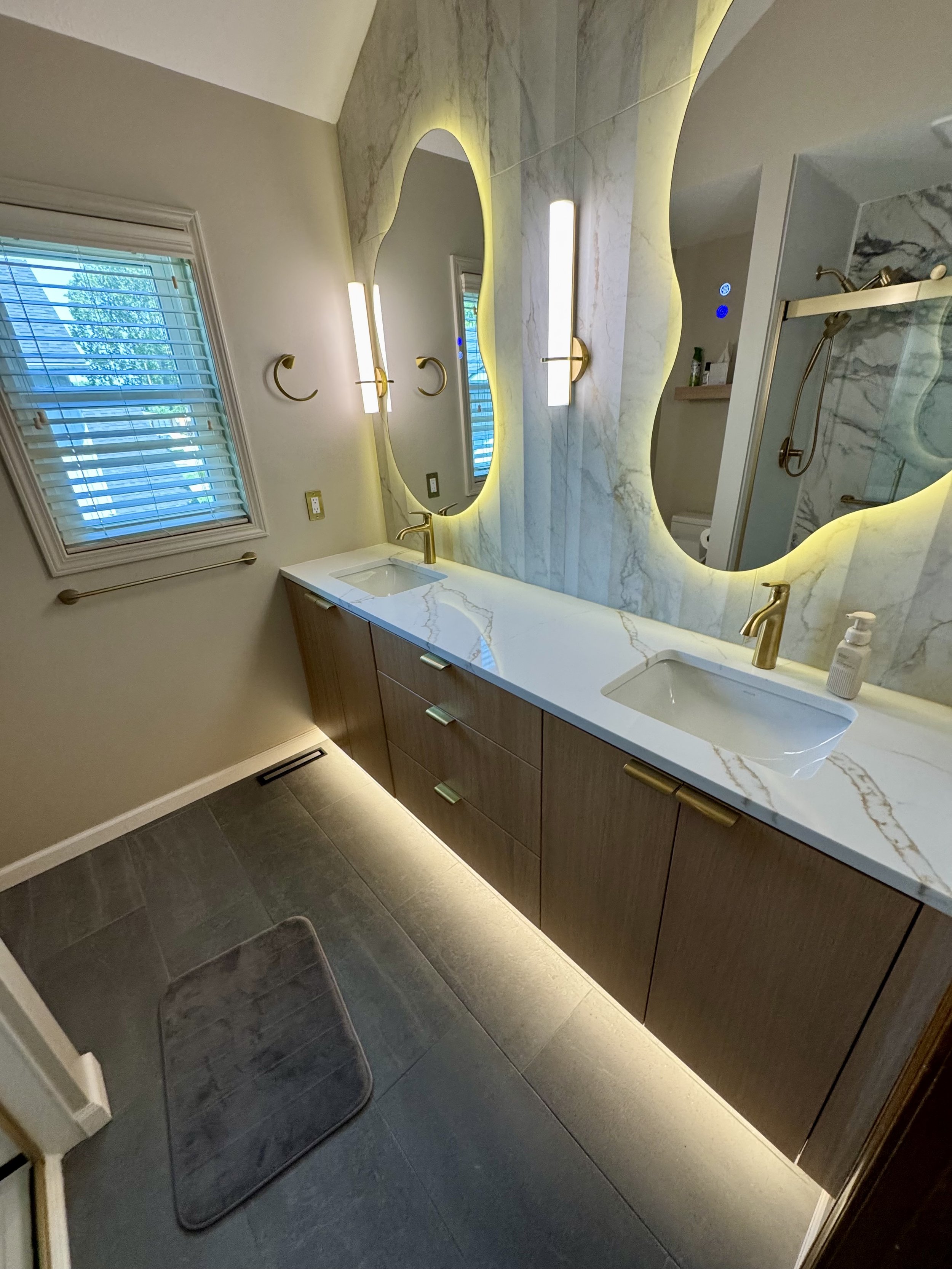 custom rift sawn white oak double vanity
