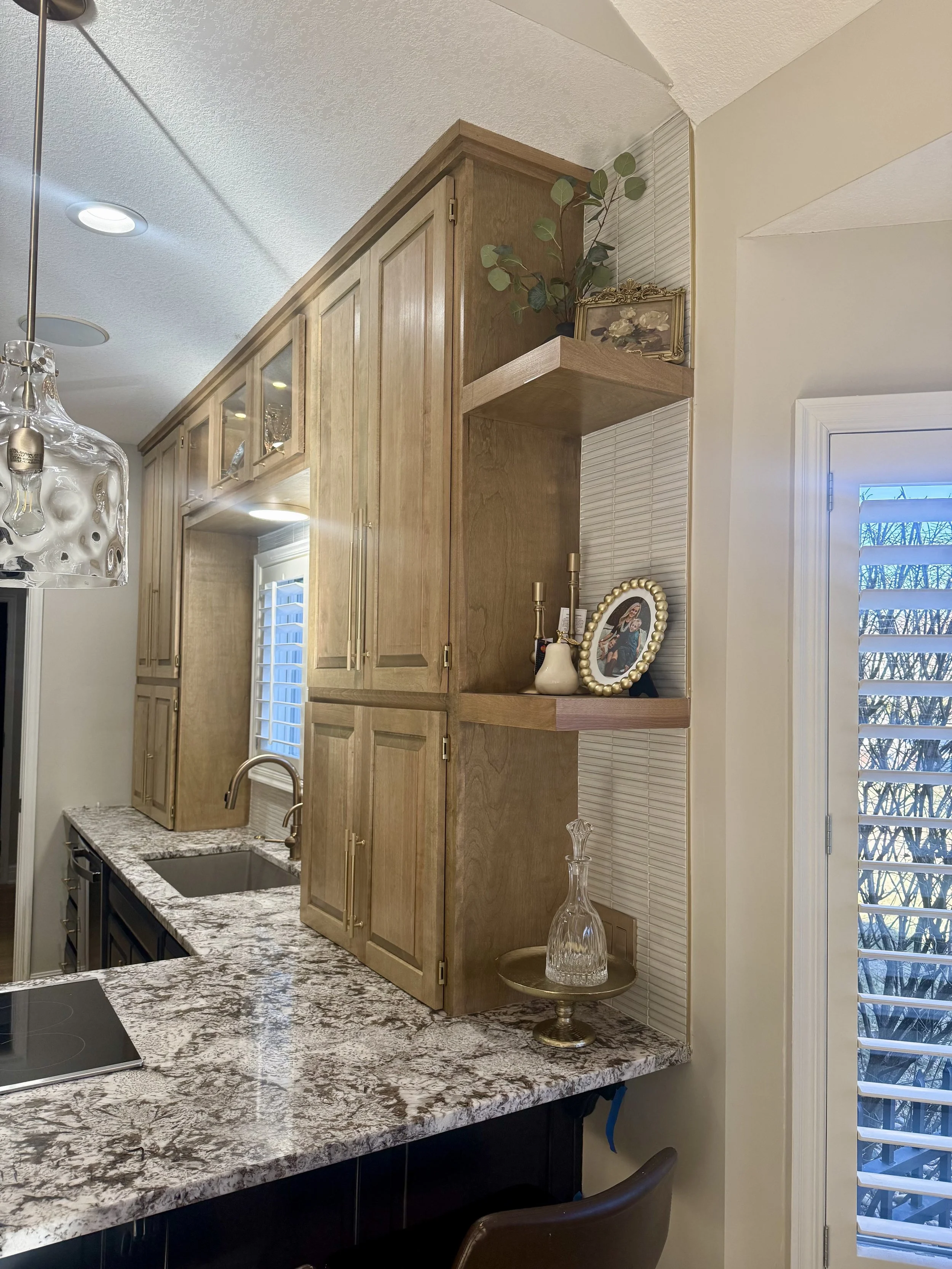 Custom kitchen countertop wall cabinets