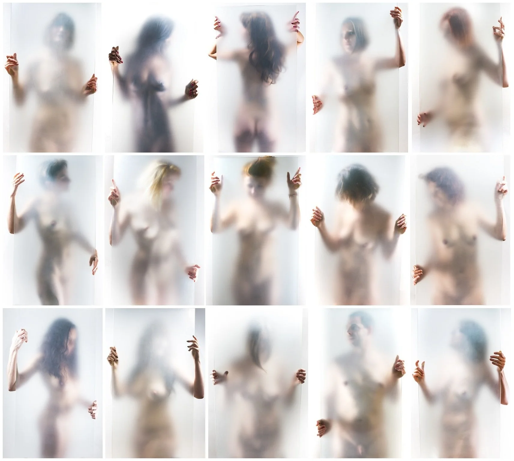 Planche contact de la série Blur & Modesty par François Mougel, exploration photographique de la pudeur.