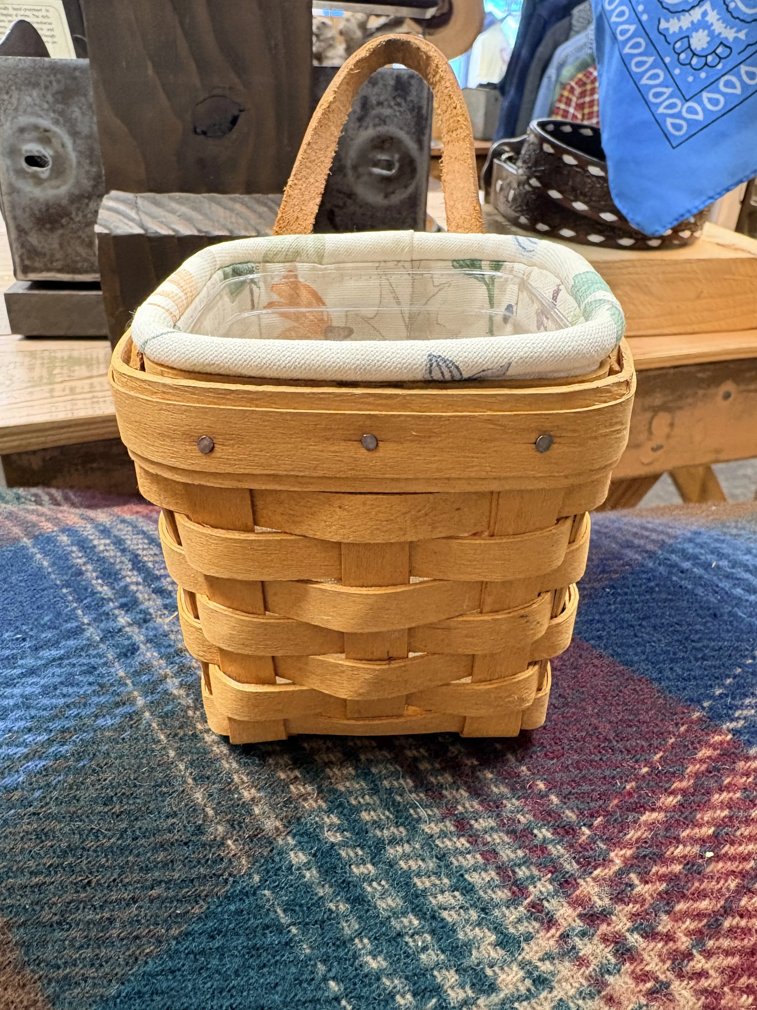 LB Chives Booking Set #1.jpg