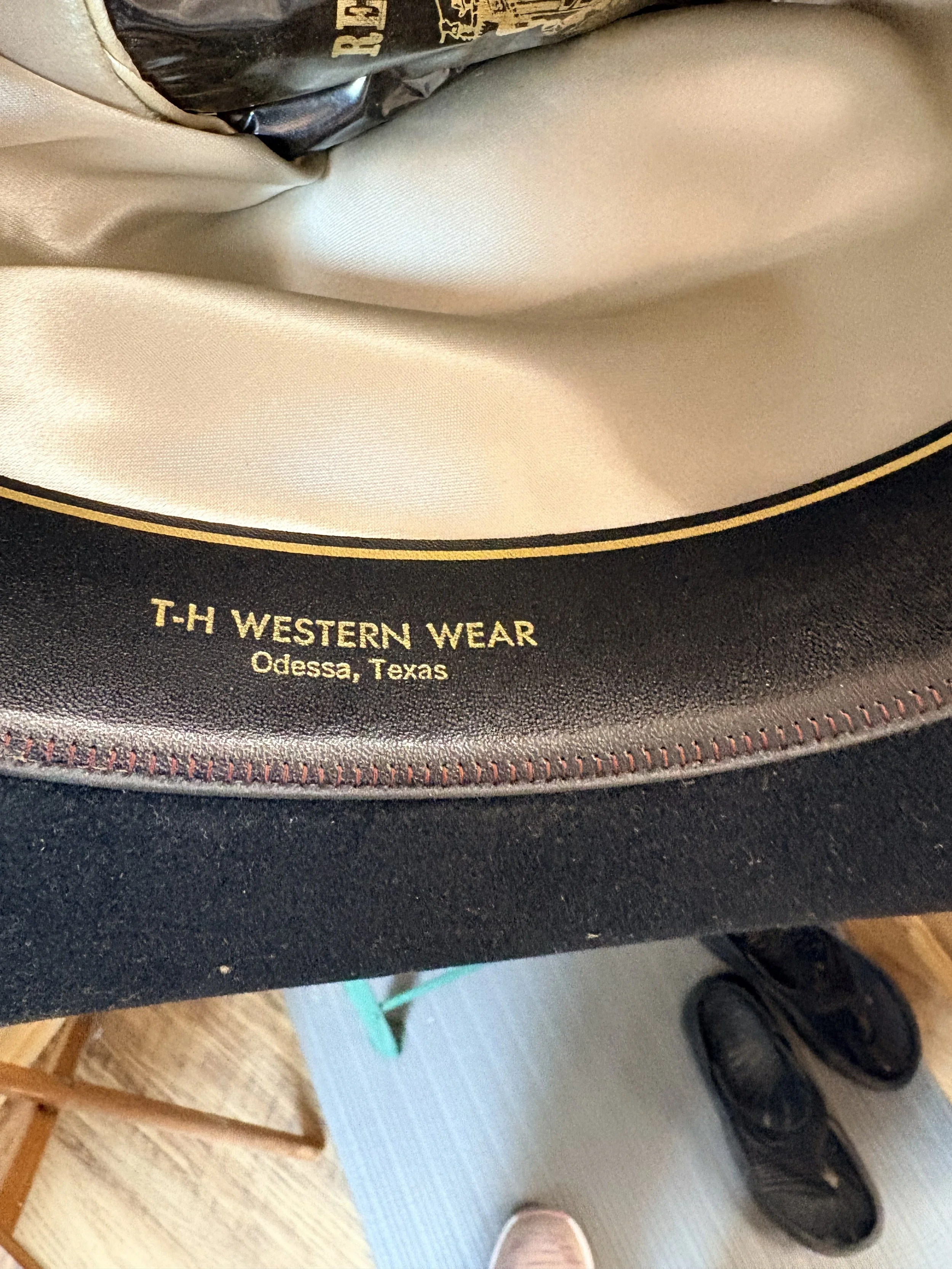 Black Resistol Stagecoach #7