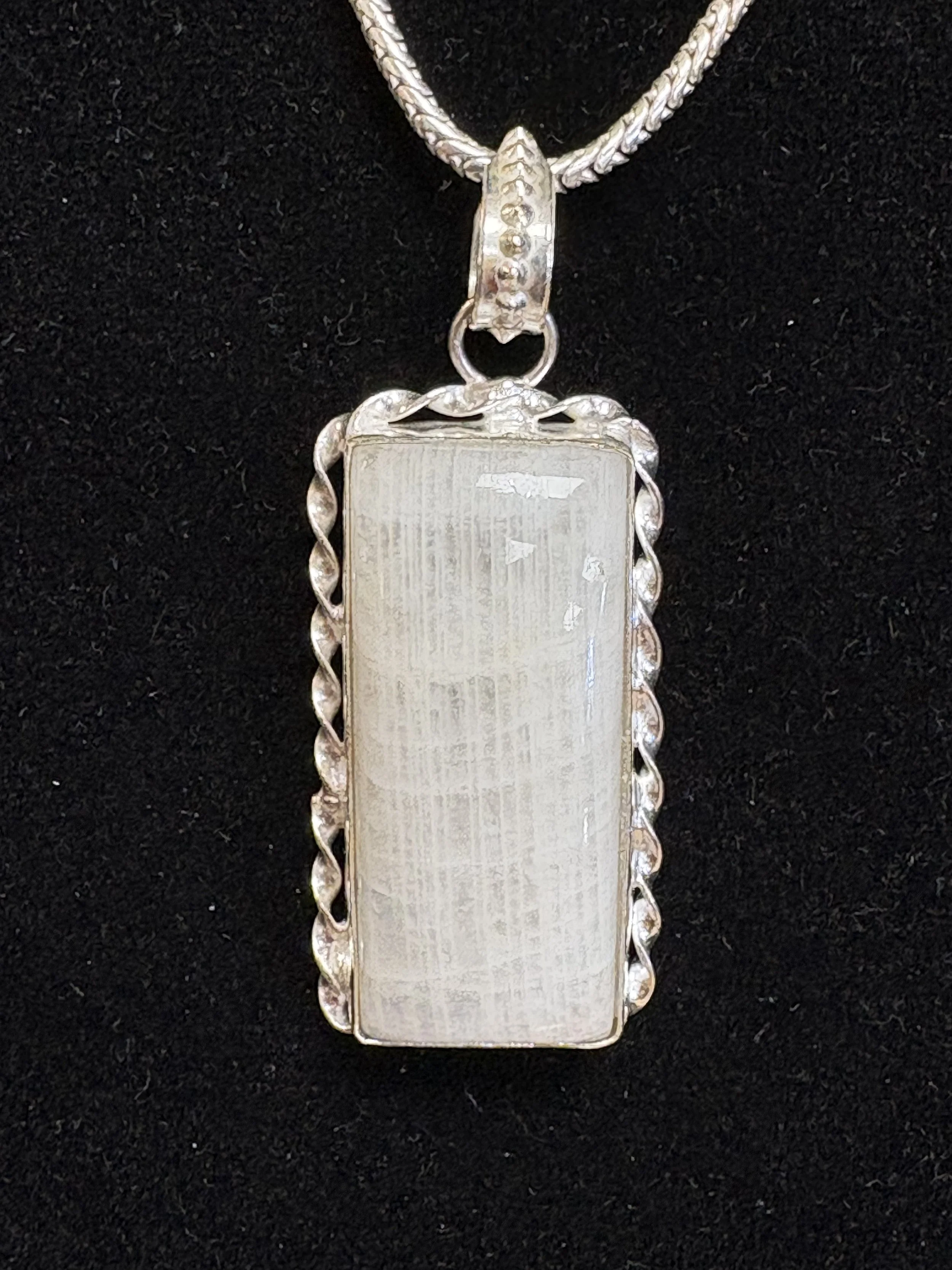 Moonston Necklace #1.jpg