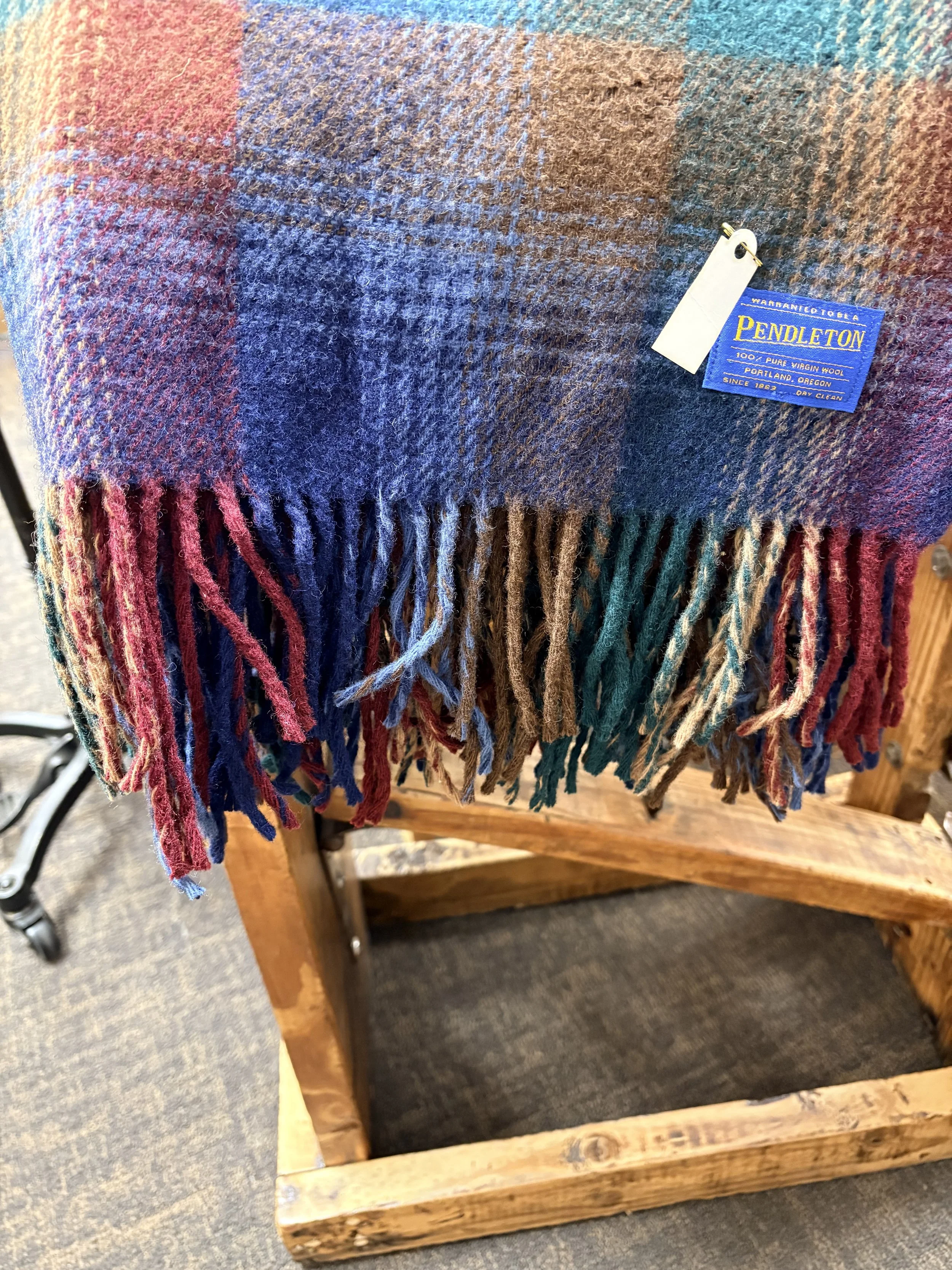 Pendleton Wool Blanket 70 X 54 #5.jpg