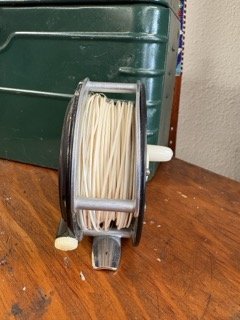 Vintage Pflueger Medalist 1494 1/2 CJ