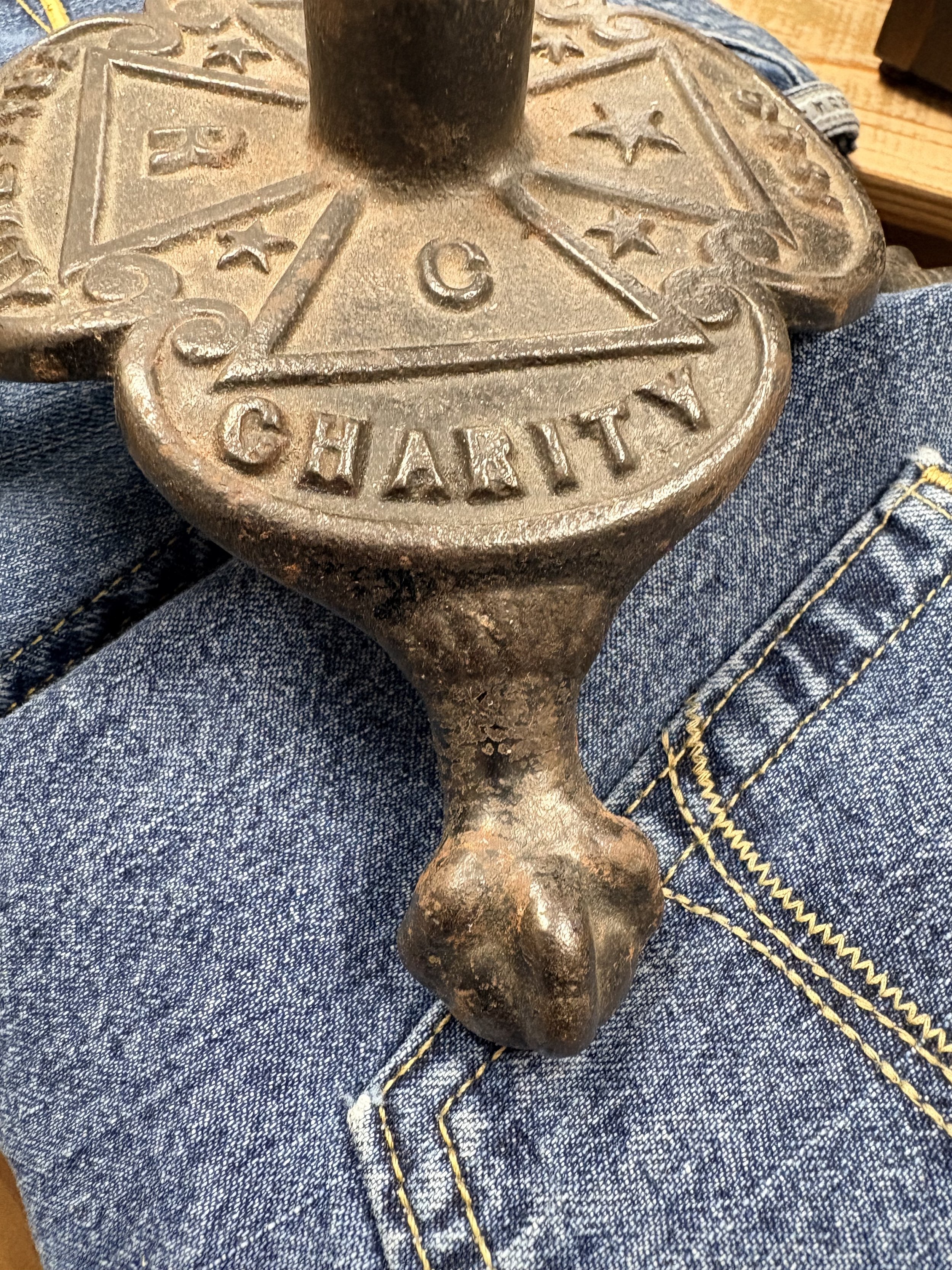 1883 Masonic Flag Holder #5.jpg