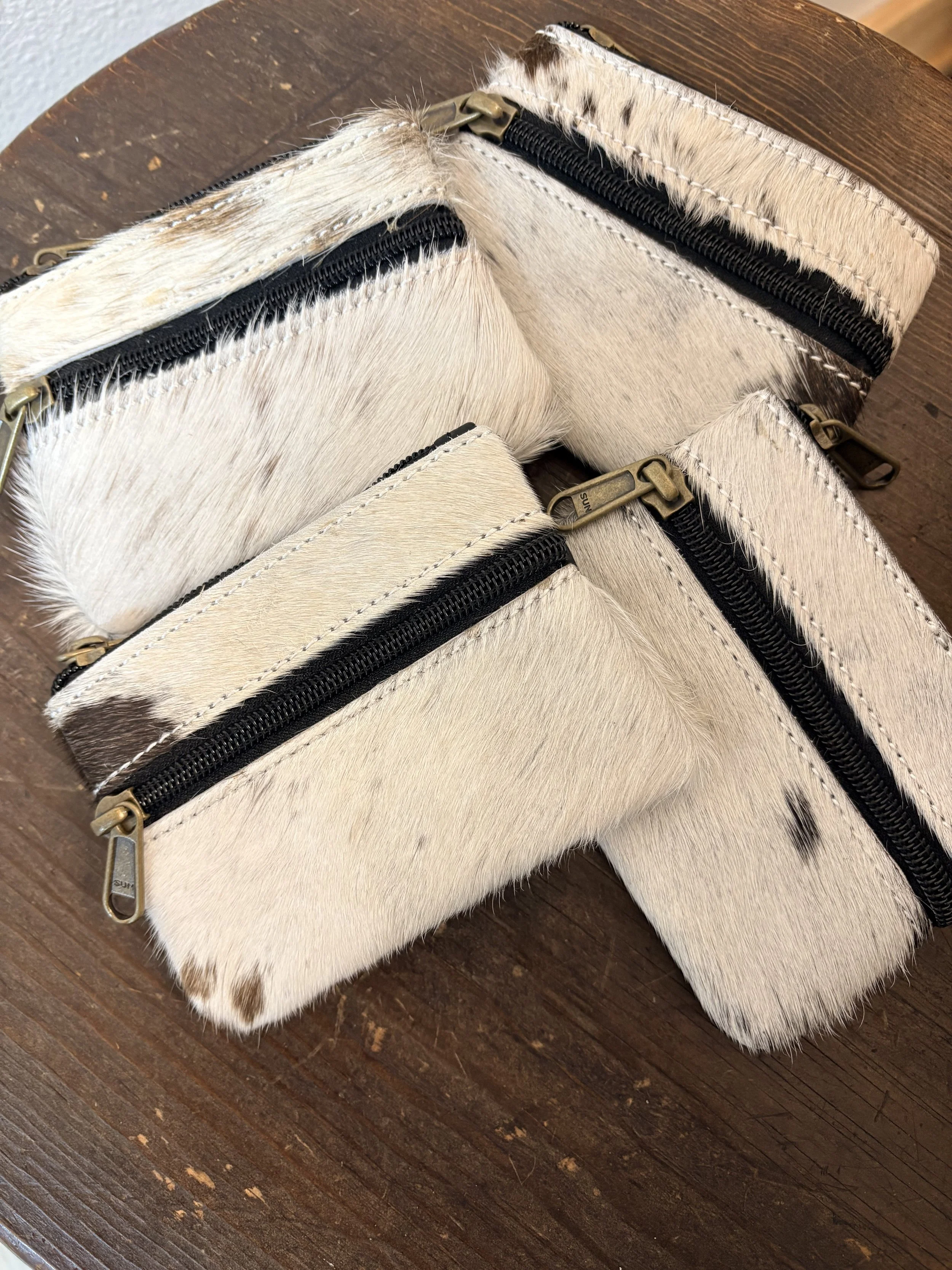 Rustic Cowhide & Leather Coin Purse | Zipper Pull