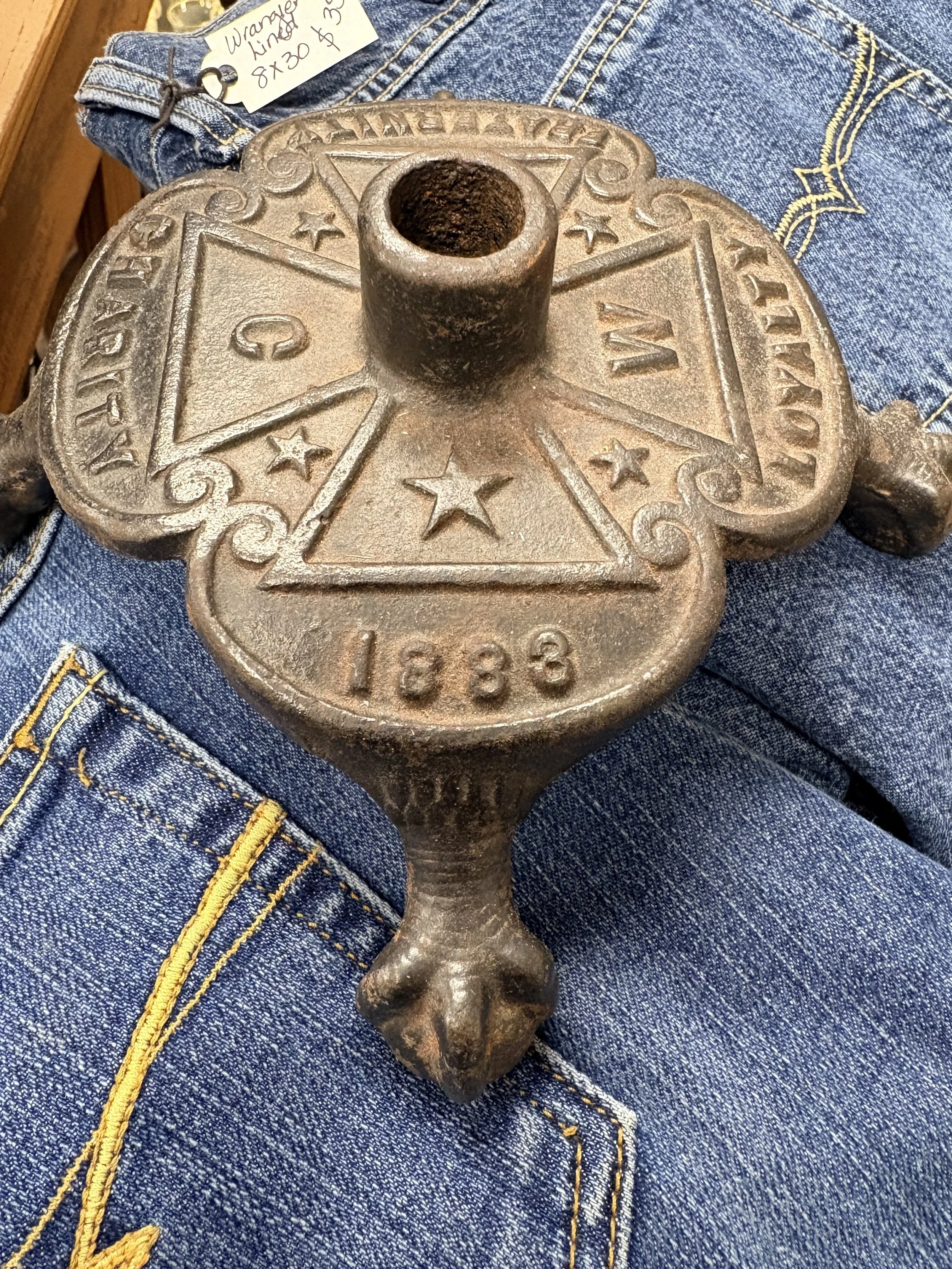 1883 Masonic Flag Holder #4.jpg