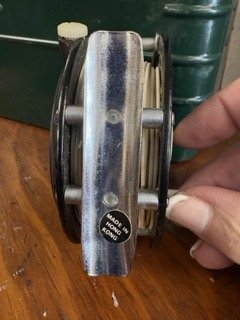 Vintage Pflueger Medalist 1494 1/2 CJ