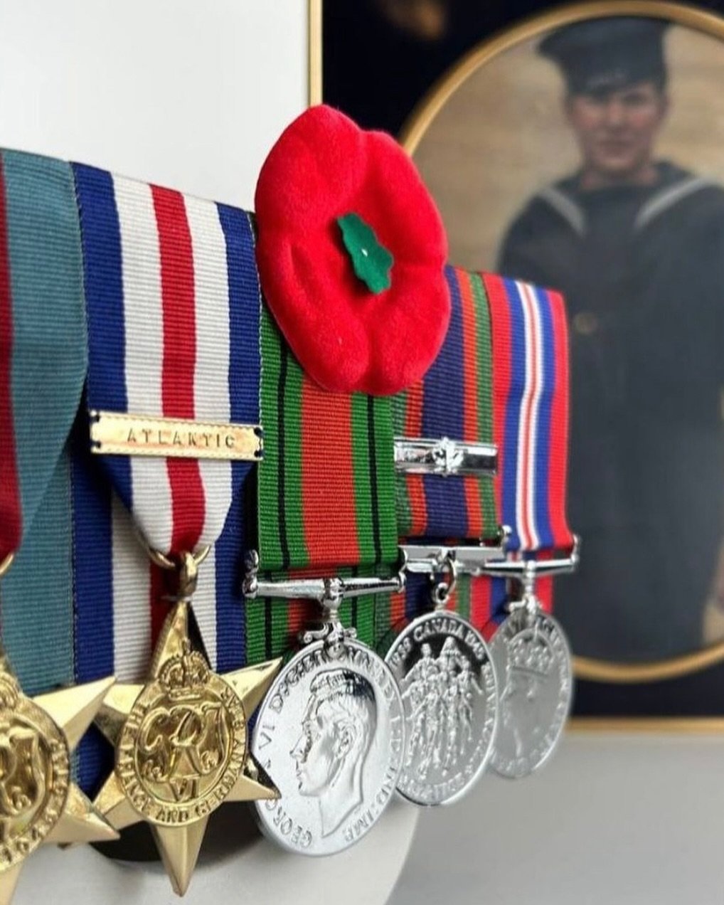 Honouring the heroes who sacrificed for our freedom.
Les Sherring served as a signalman aboard HMS Lunenberg for four years during WWII. After the war, he became a devoted father, husband, grandfather, step-grandfather, and dedicated civilian.
We are