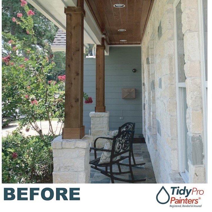 Giving this porch a revamp with  fresh coat of paint!

.

.

.

#TidyProPainters #TidyProPromise #housepainters #housepainting #exteriorpainting #interiorpainting #paintingcontractor #paintlife #residentialpainting #painting #housepainter #painter #p