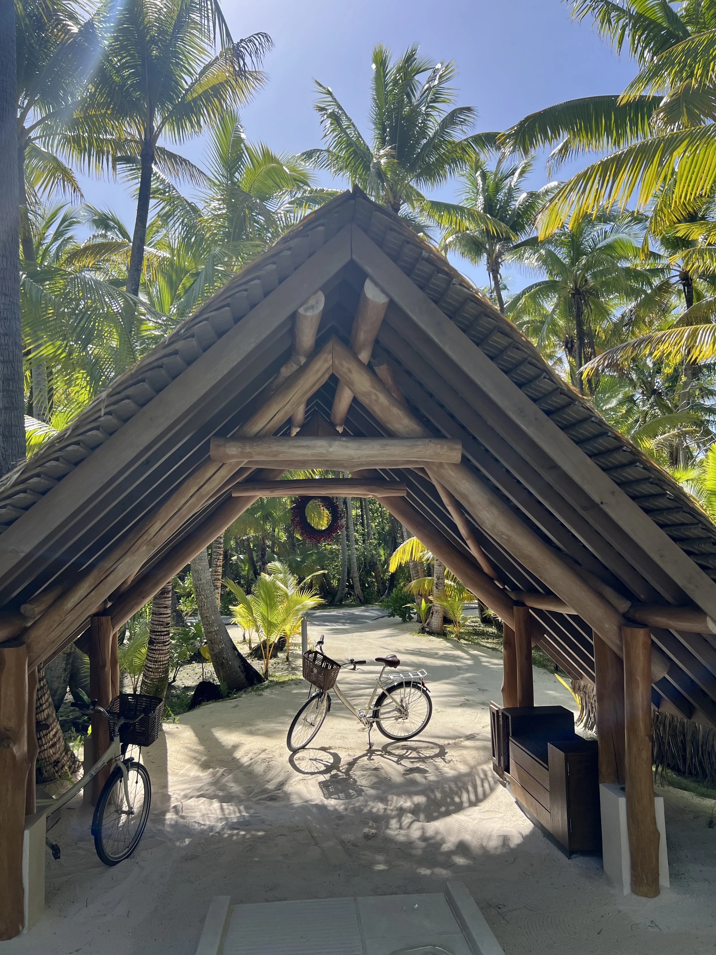 Beachcomber Café, The Brando