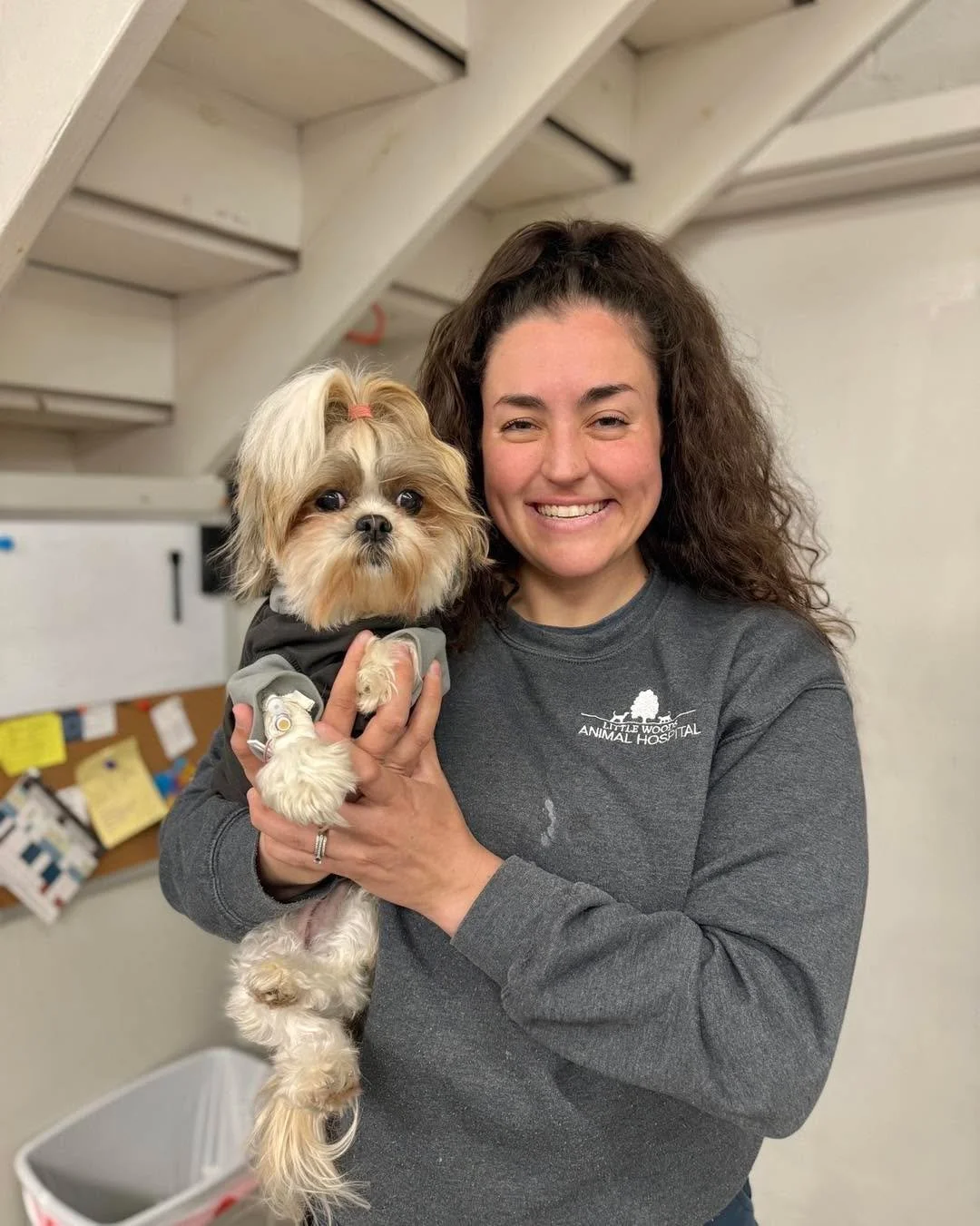 Alright, we need help settling this one&hellip; who pulled this hairdo off better?! 🤣😍