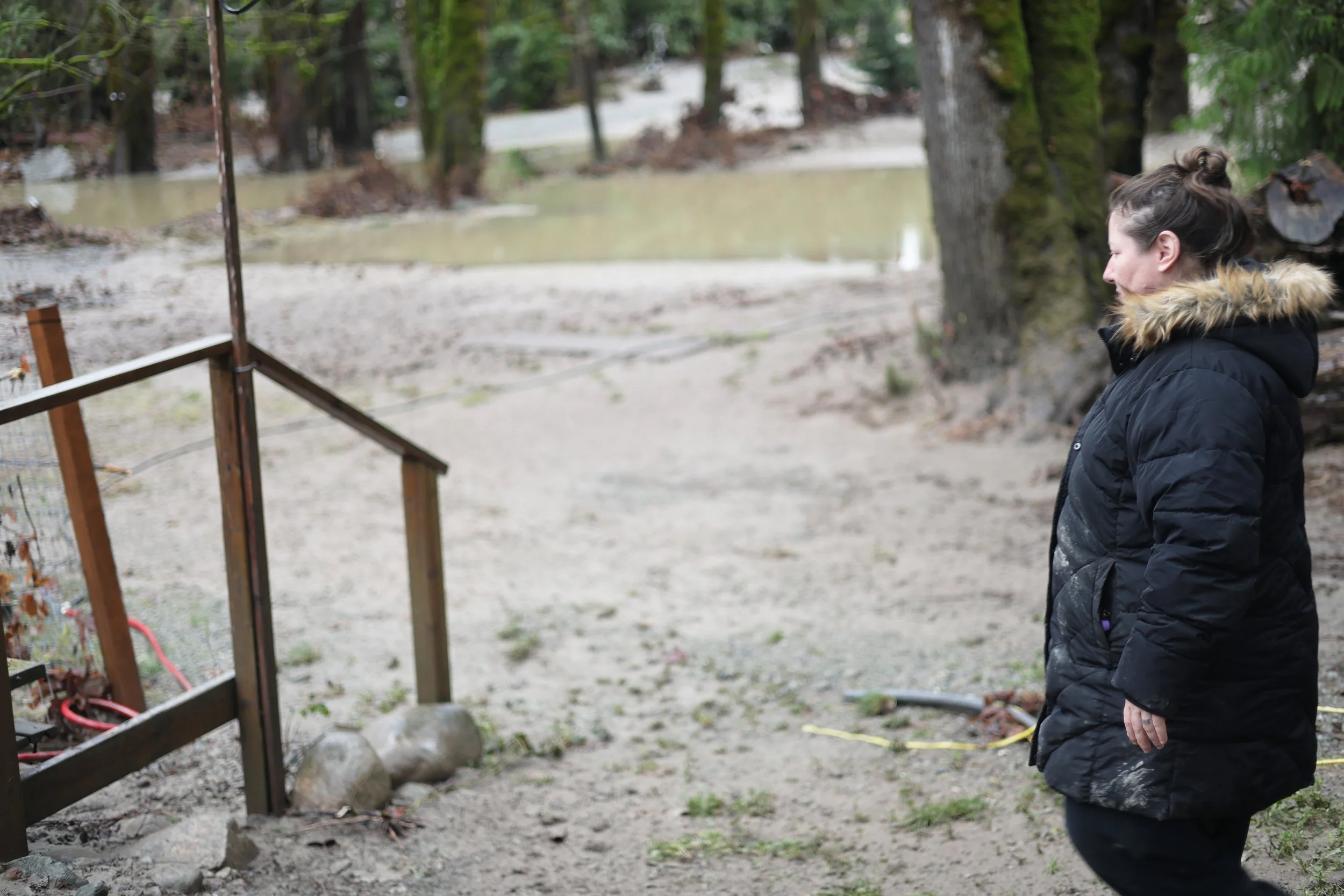 East Skagit County residents return home to see aftermath of floods