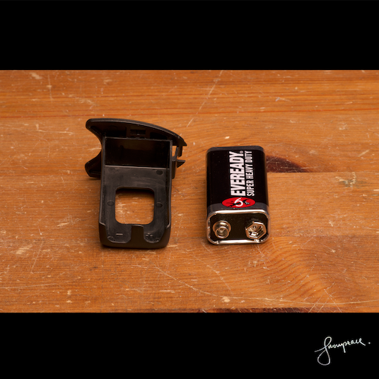 #398「Taylor電池盒改動」“Taylor’s battery box modification”