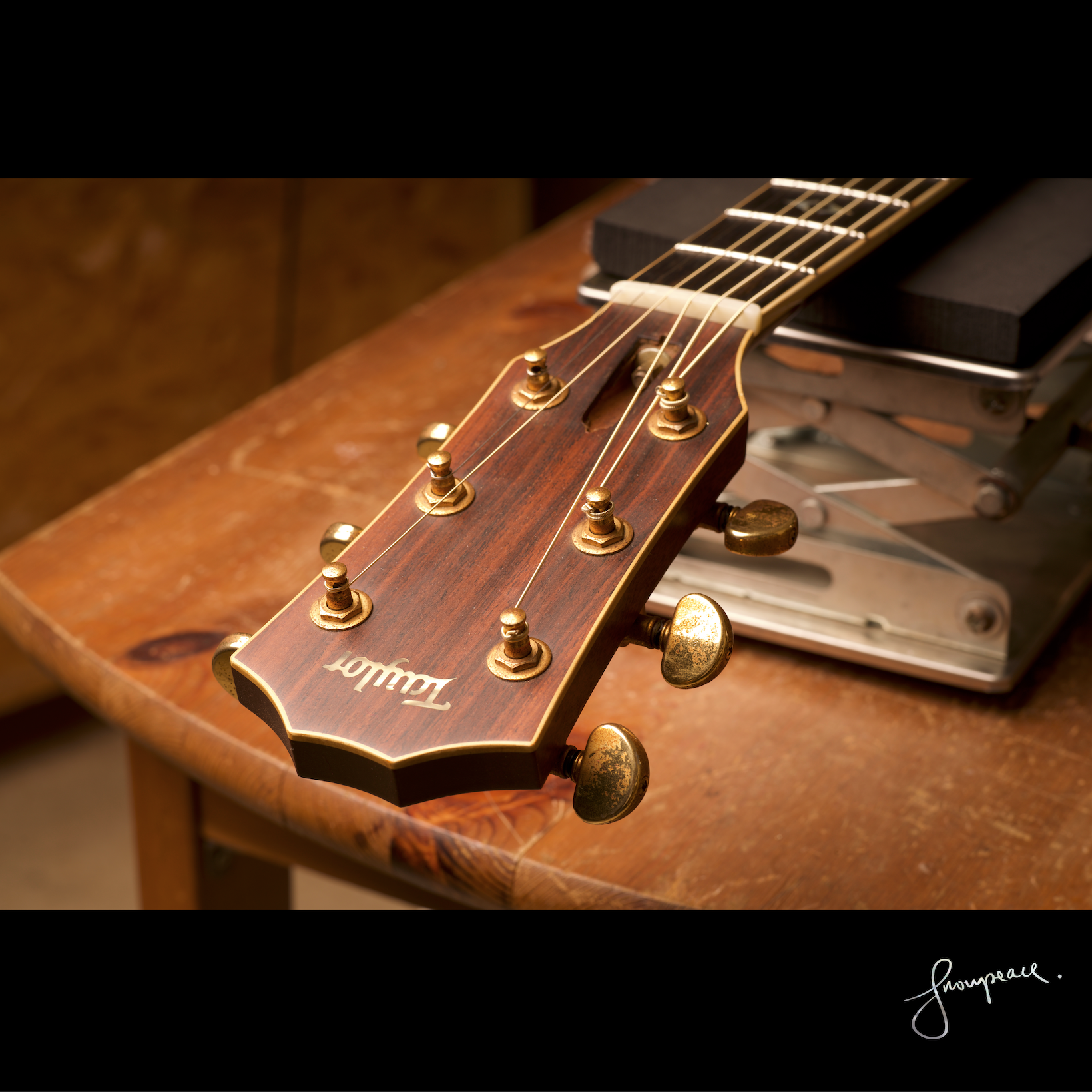 Guitar Repair for Central District.png