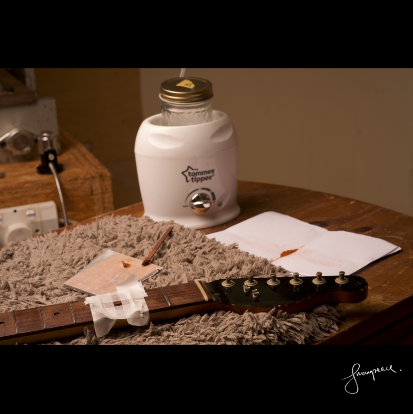 Hide Glue Guitar.png