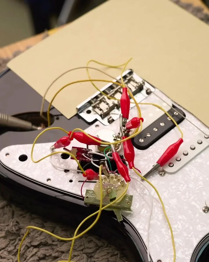 結他線路焊接測試（鱷魚夾測試線）– guitar wiring test with alligator clip leads
