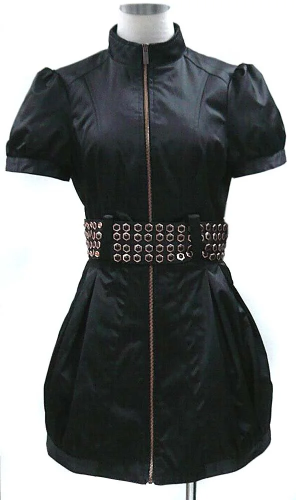(3F) SAMC053-GS1 (Black and White)