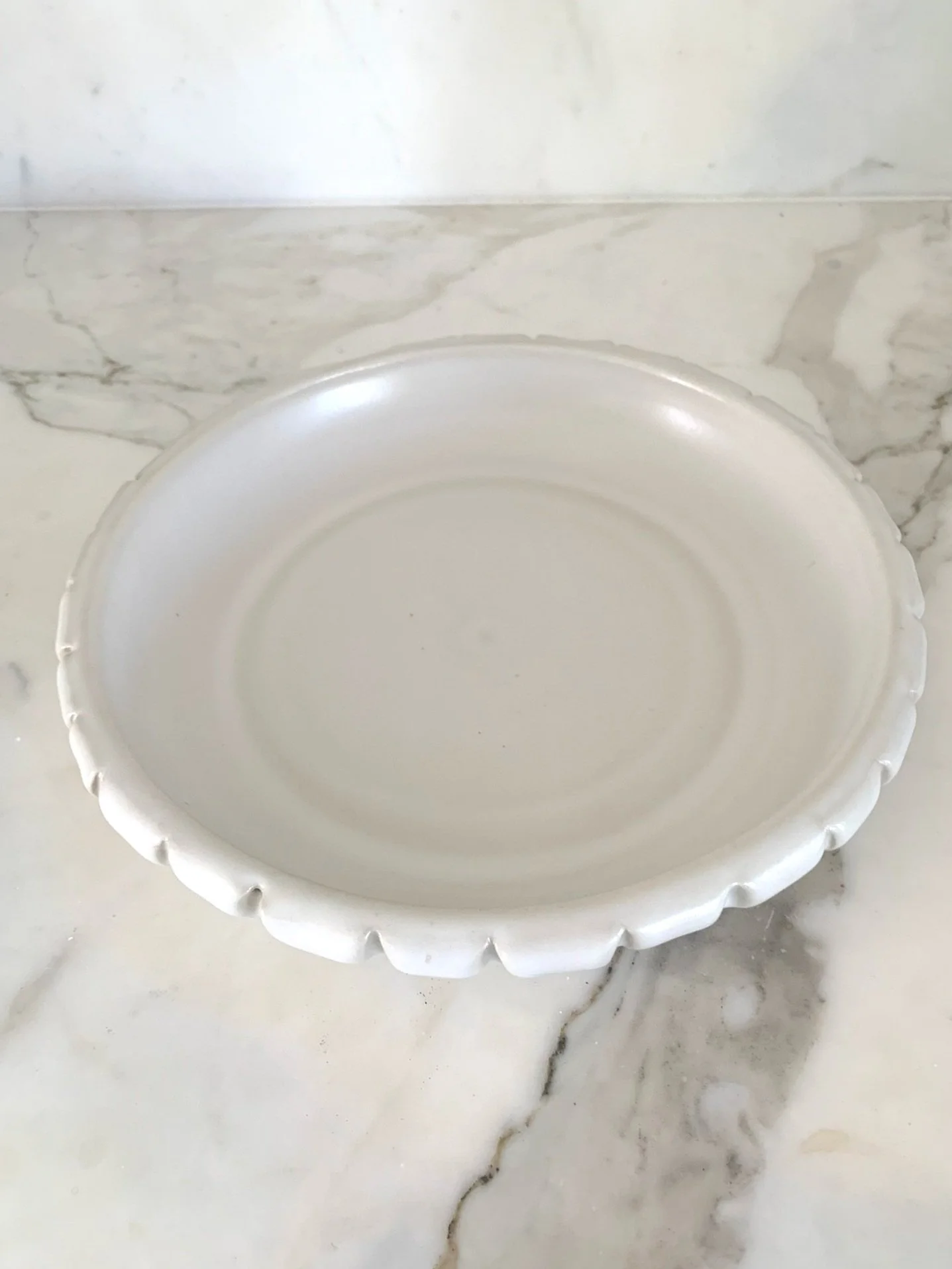 SHALLOW DISH WITH TRIM — Michell Ceramics