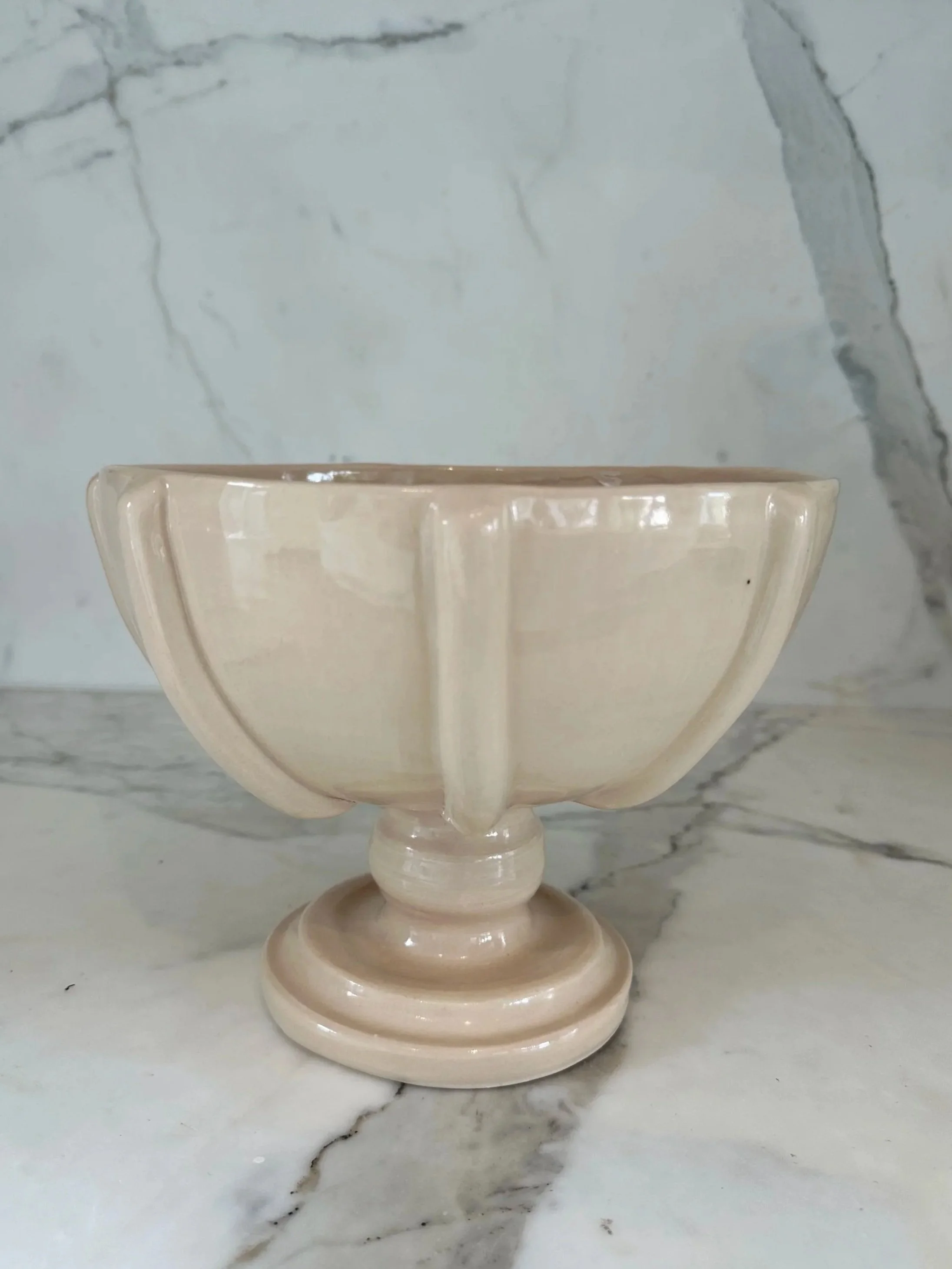 LARGE SCULPTED JULIA BOWL