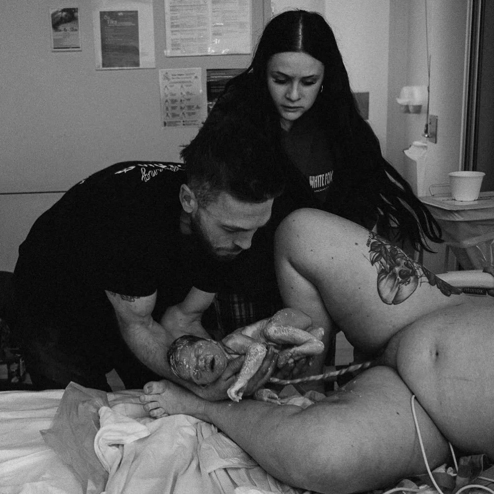 &lsquo;I want to be there, but I am NOT going to watch a baby come out&rsquo; , claimed the teen big sister. Who, on the day, was in fact, right in there, comforting her mum the whole way, and watching her dad catch. 

One of my favourite photos I&rs