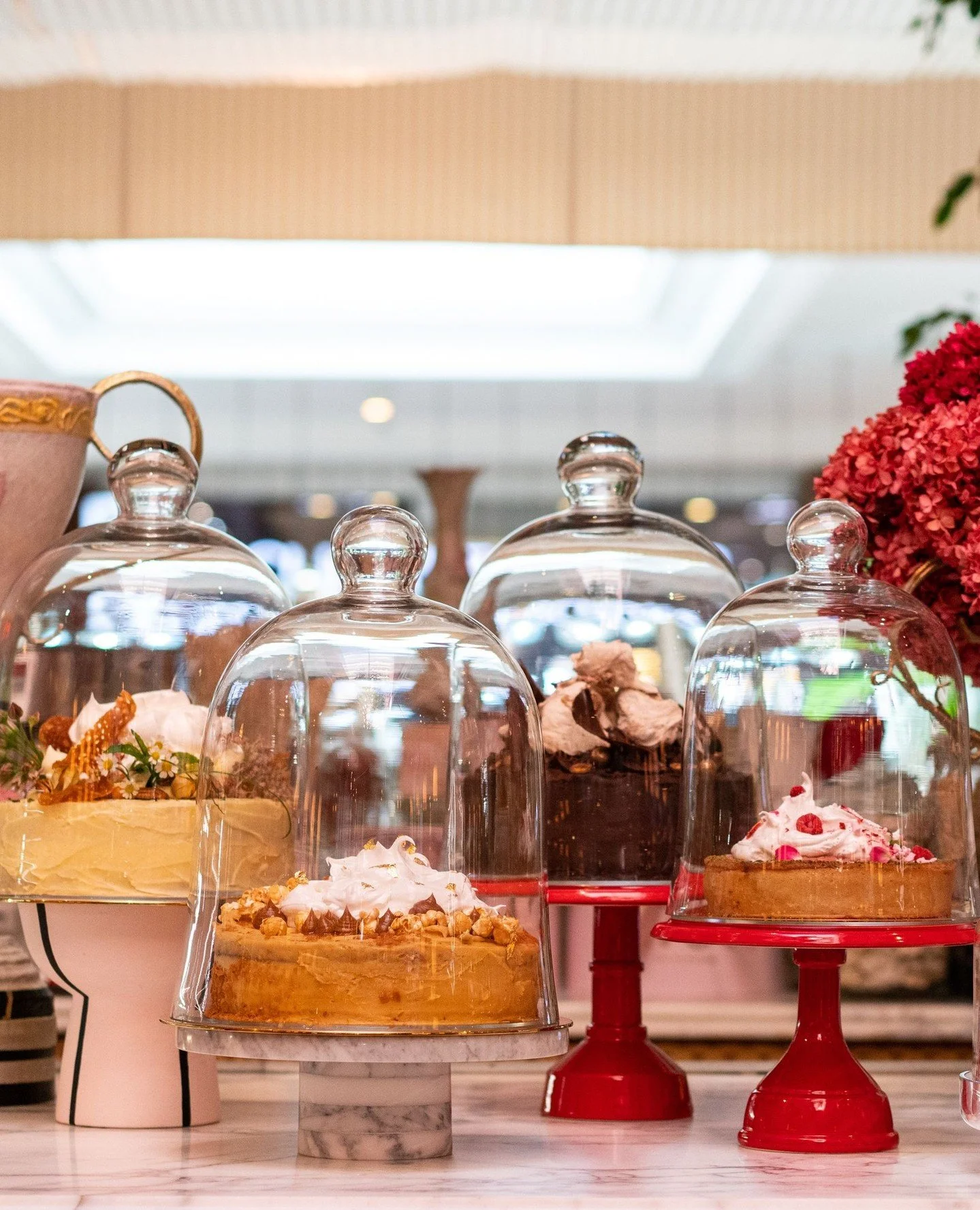 Today's lineup of irresistible, freshly-baked, homemade heaven.⁠ Come choose your slice.⁠
⁠
#cakedisplay #freshlybaked #pastries #leparc #leparcbytashas⁠