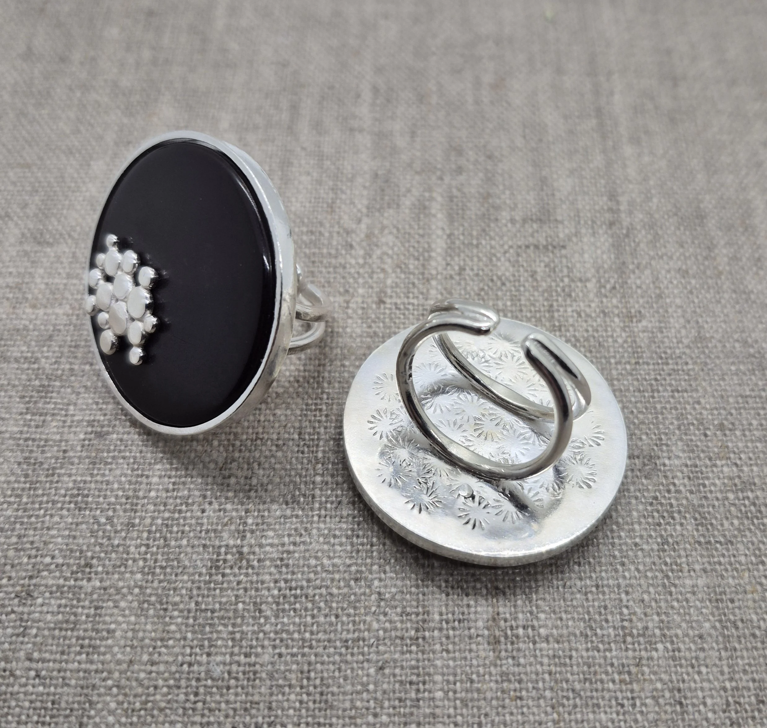 Seed Head ring — Charlotte Whitmore Jewellery