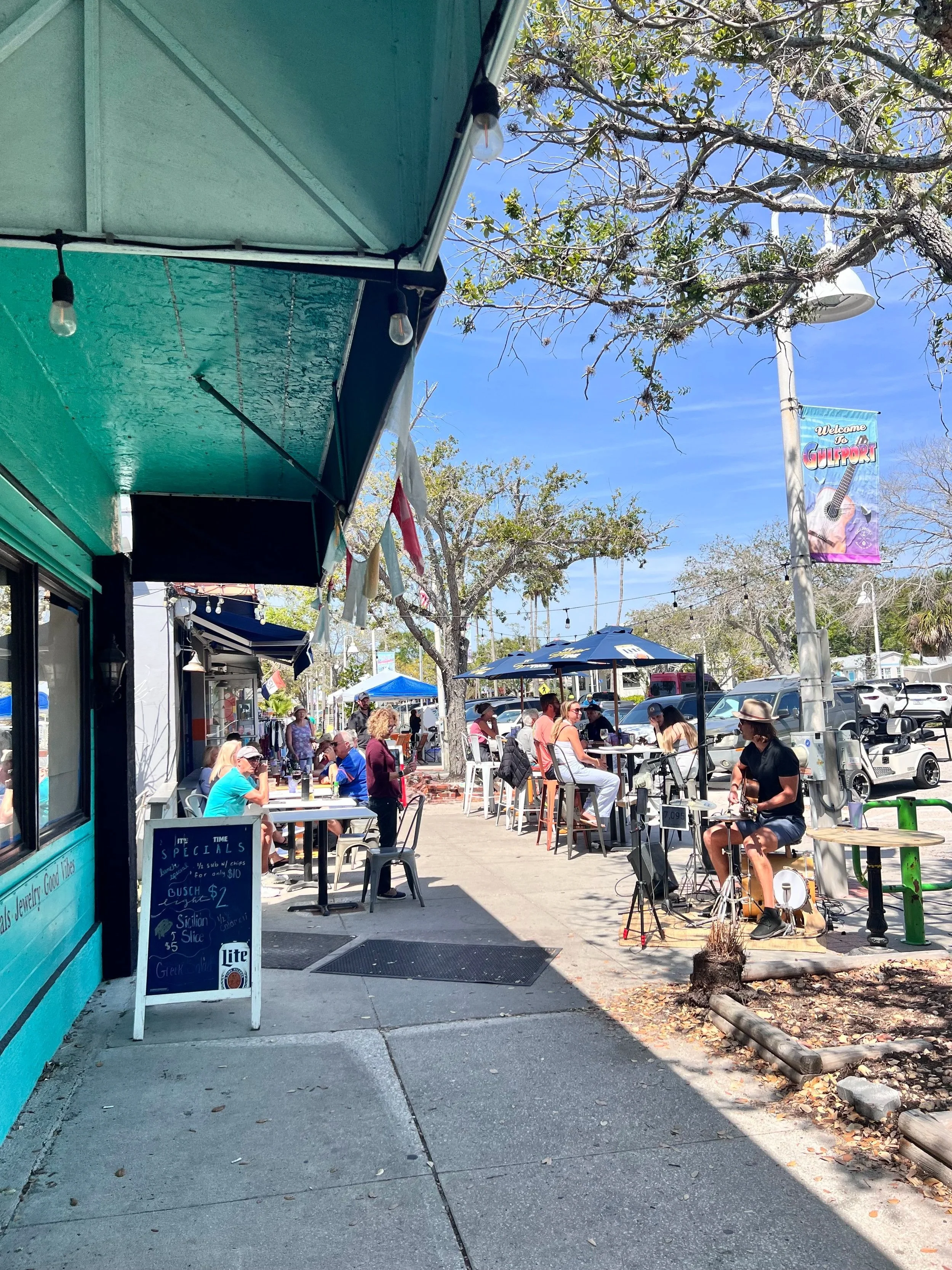 Gulfport, FL Street Vibe